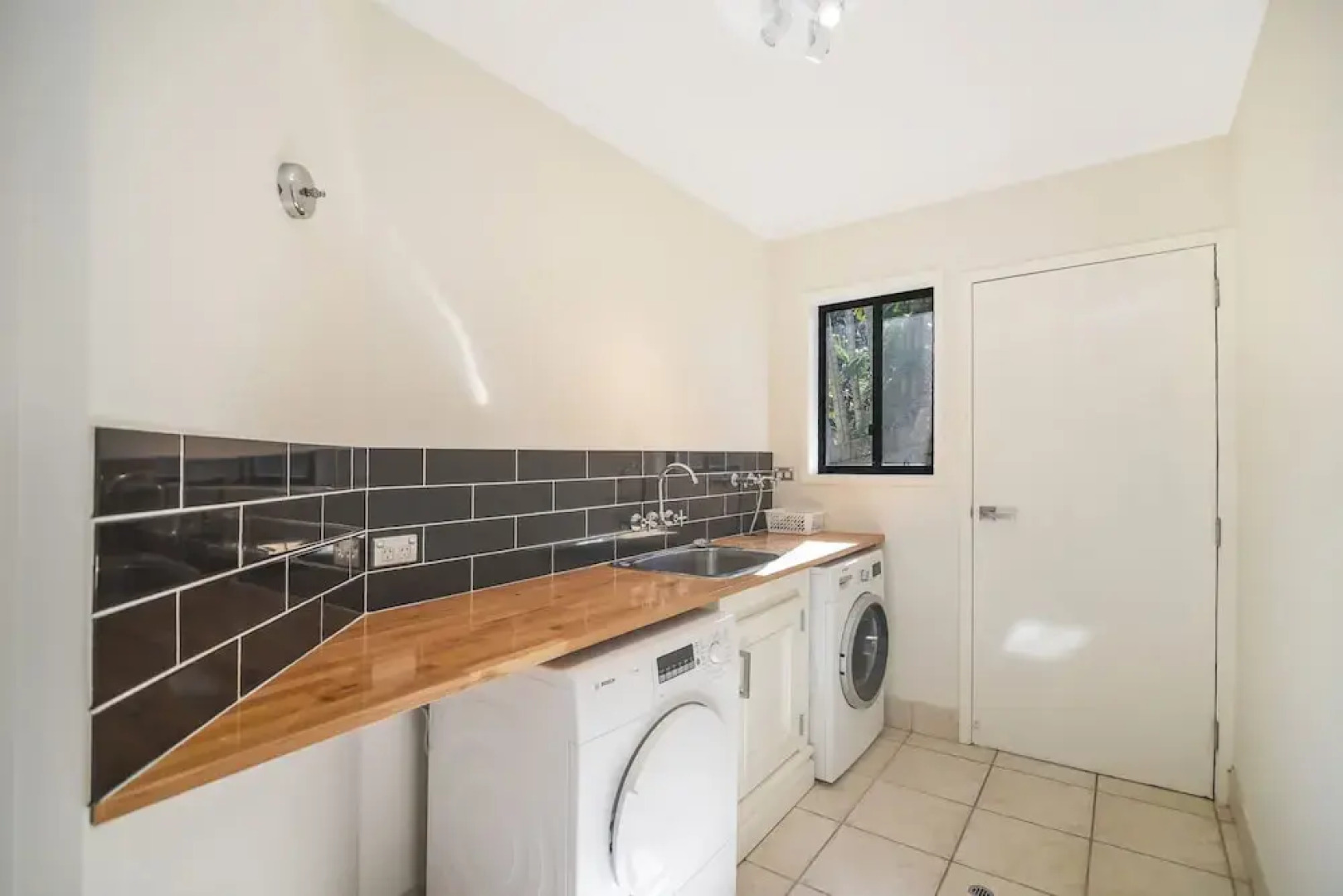 Home Away From Home, 38 Redwood Avenue, Marcus Beach, Noosa Area