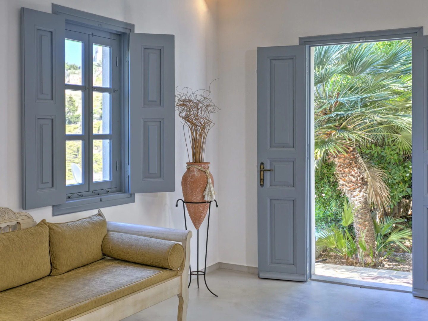 9 Muses Exclusive Apartments