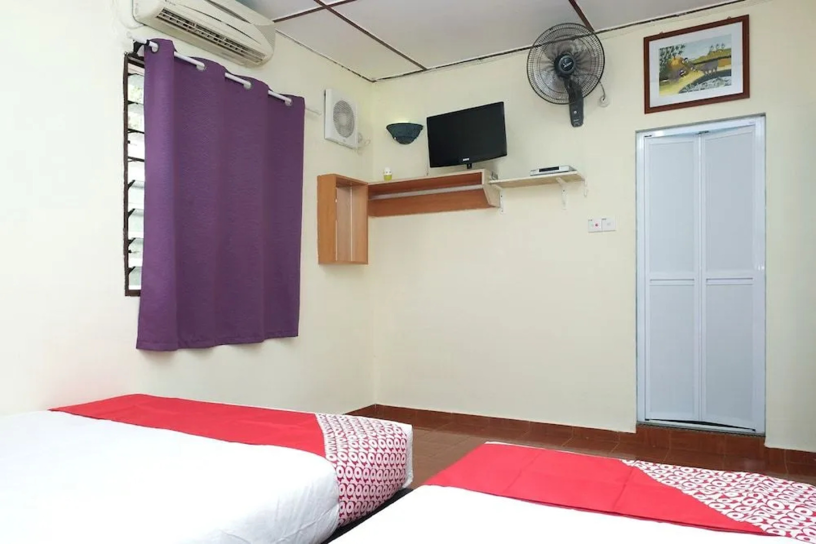 OYO 89928 ACF Guest House