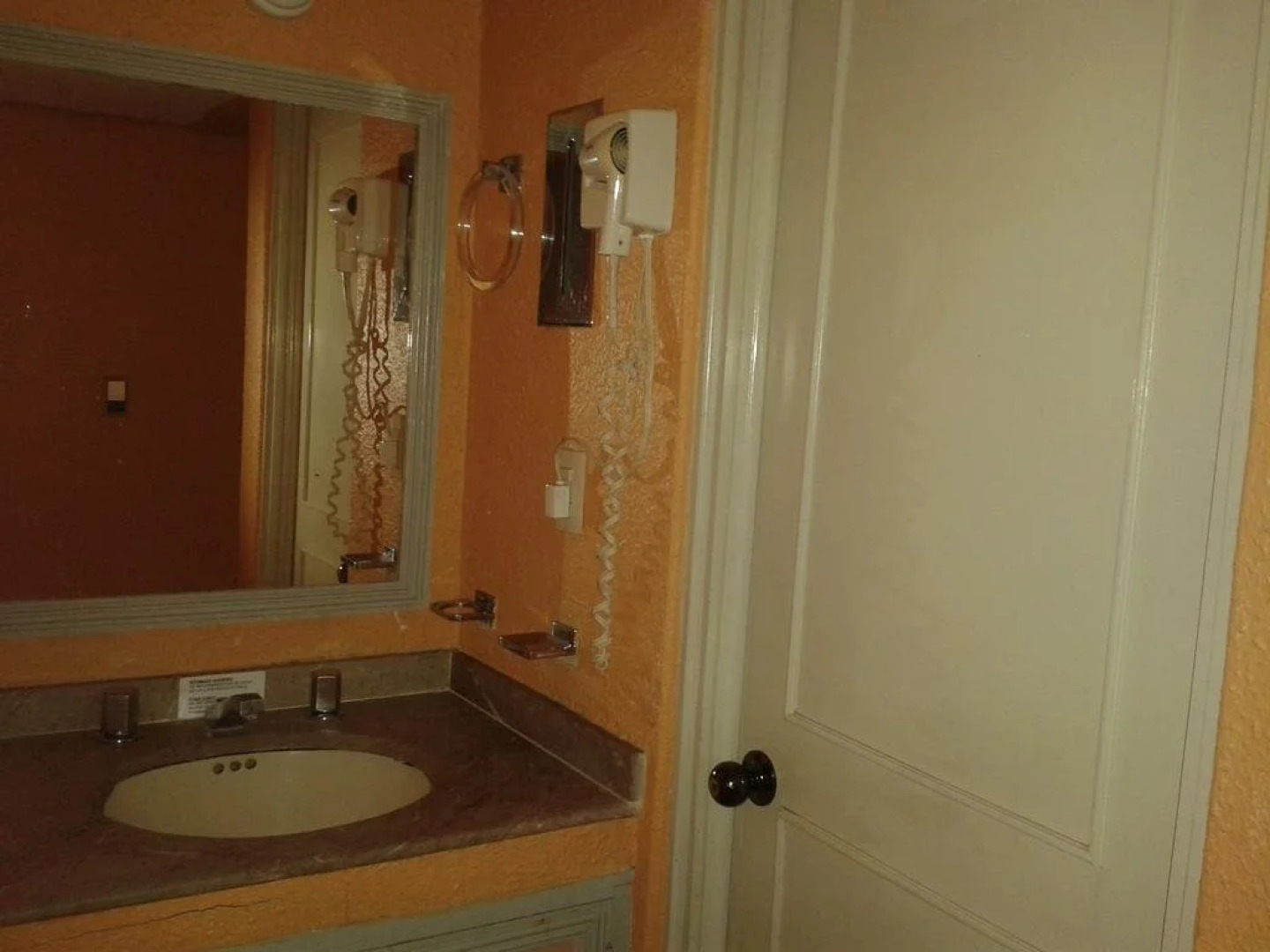 Hotel Paraiso Suites