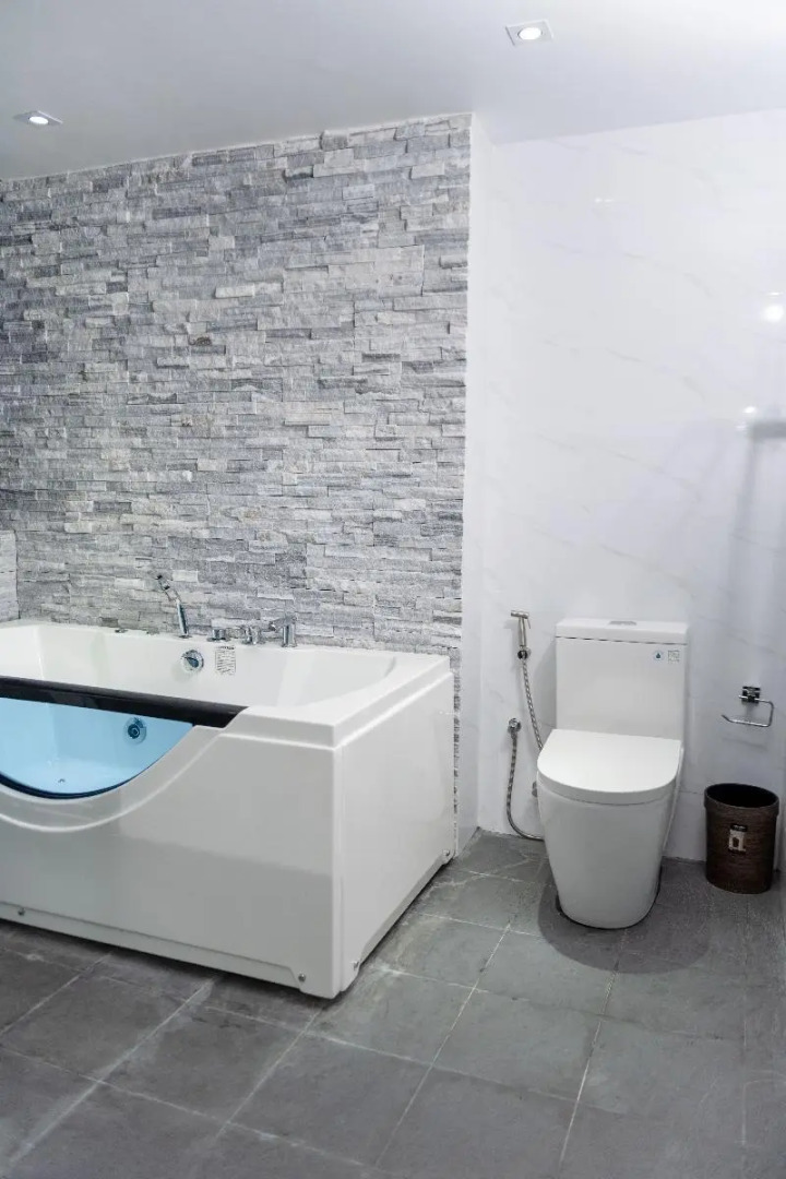 Ari Grand Hotel & Spa