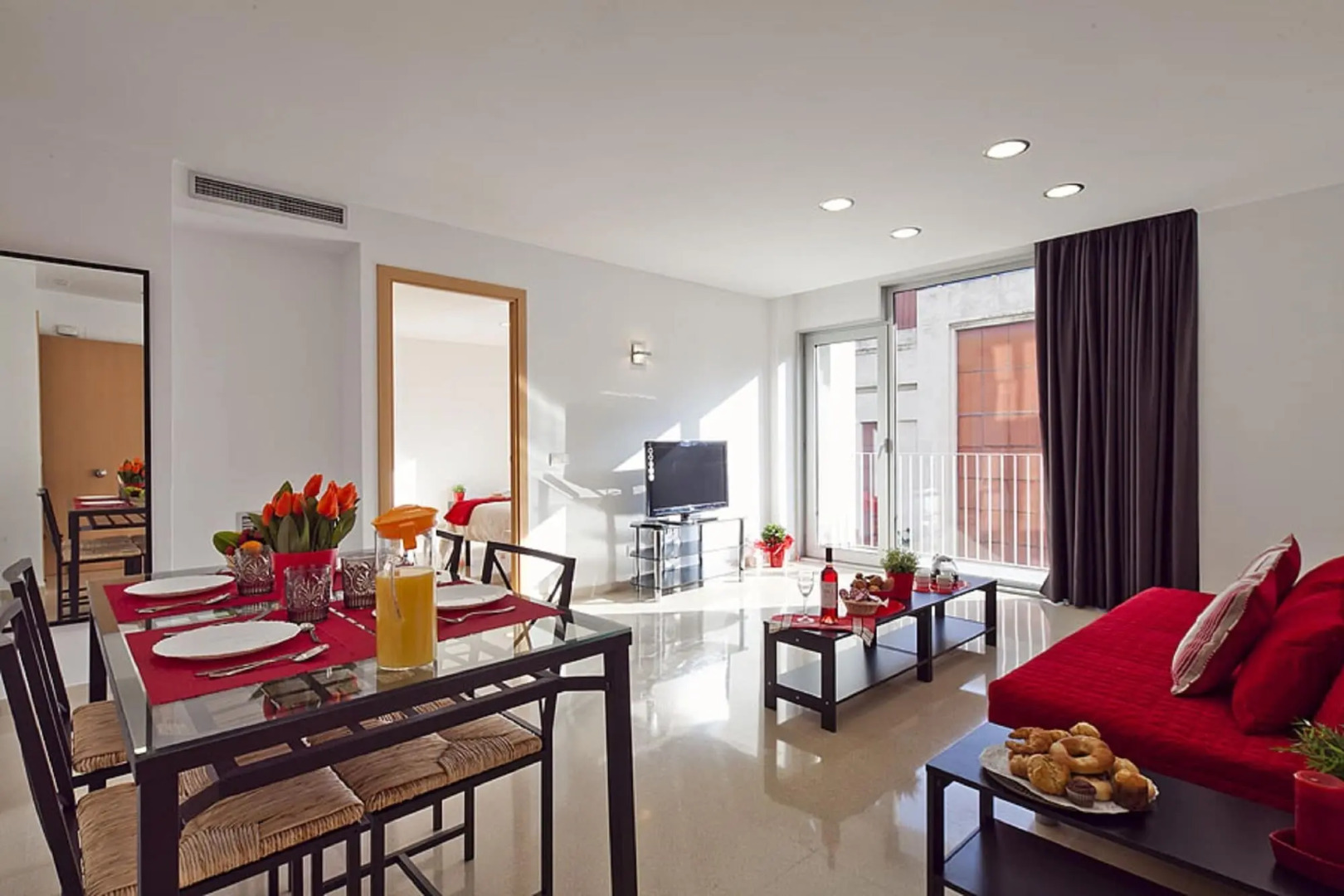 Charmsuites Nou Rambla