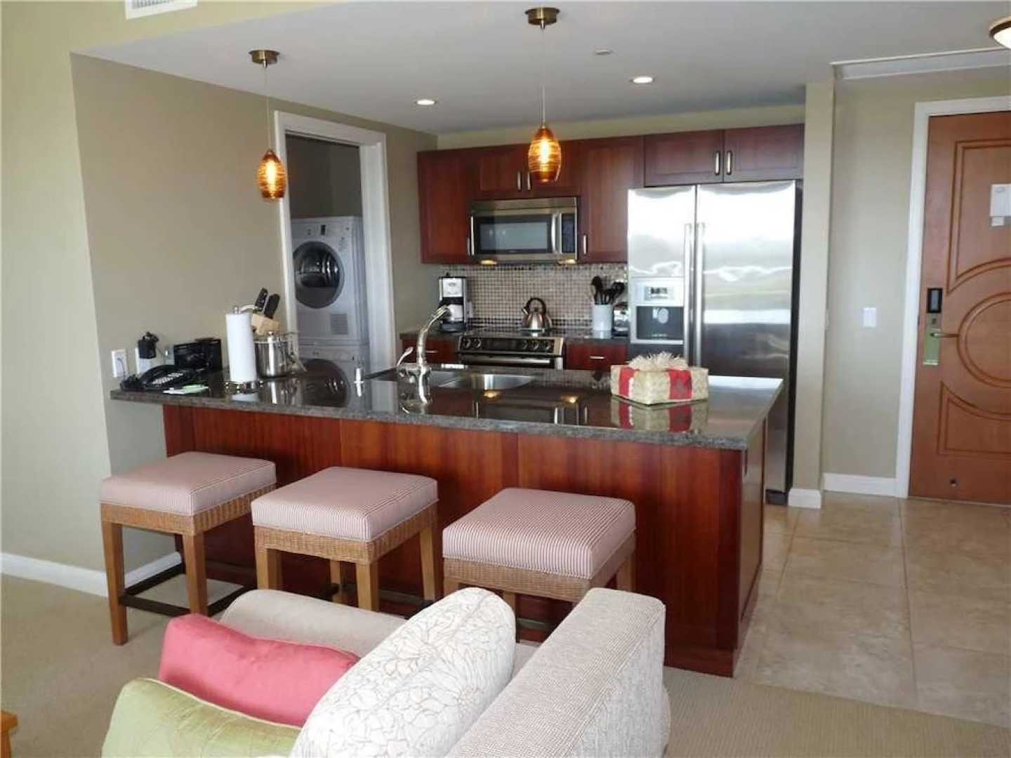 Honua Kai Hokulani 218 by RedAwning