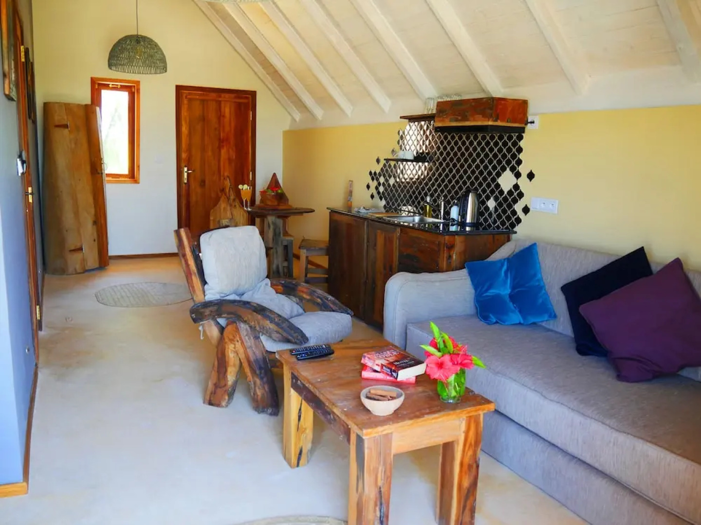 Clove Island Villas & Spa