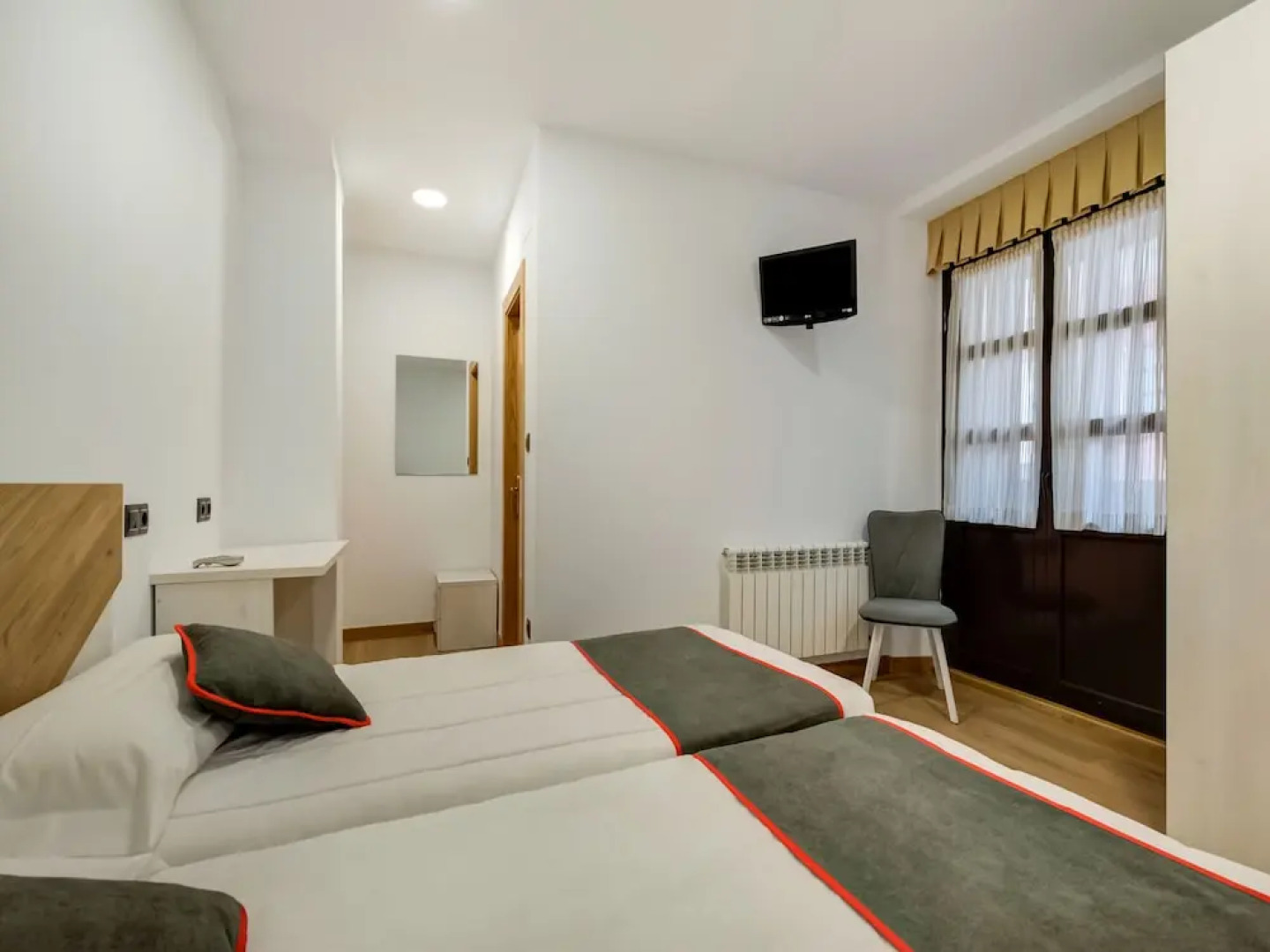 Hostal Restaurante La pinta