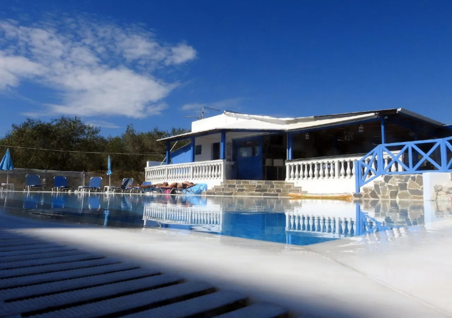 Blue Garden Apartments