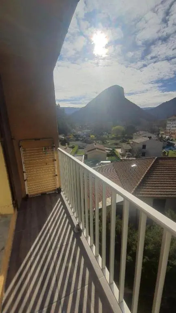 Vue sur les Dourbes Studio 44 Thermes