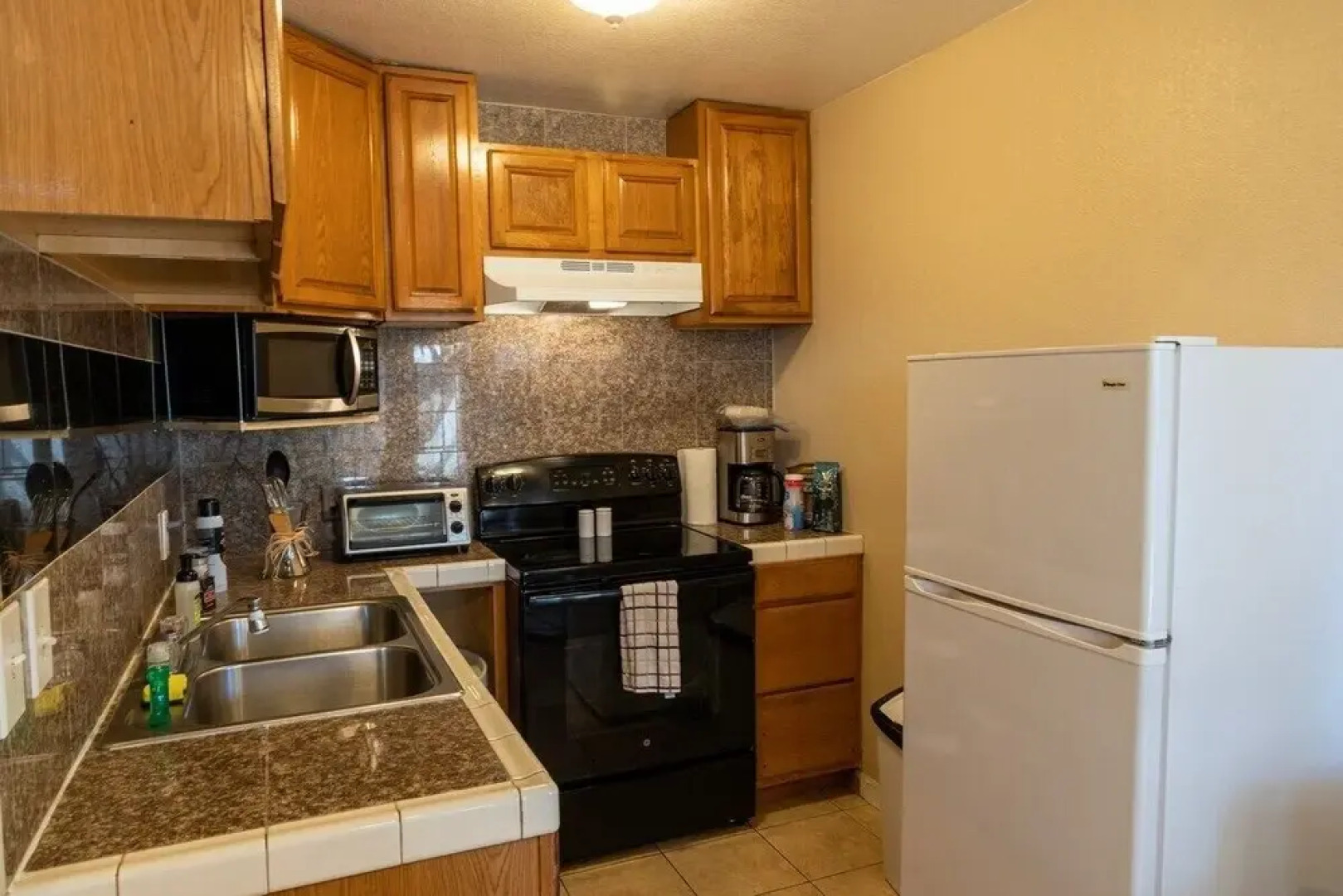 Charming 2-bedroom in East Palo Alto