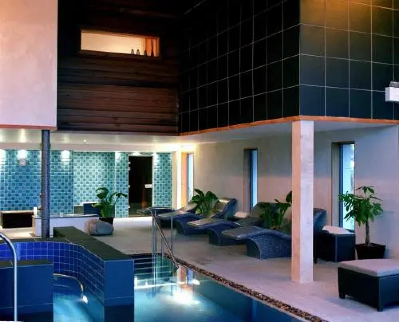 Kelly's Resort Hotel & Spa