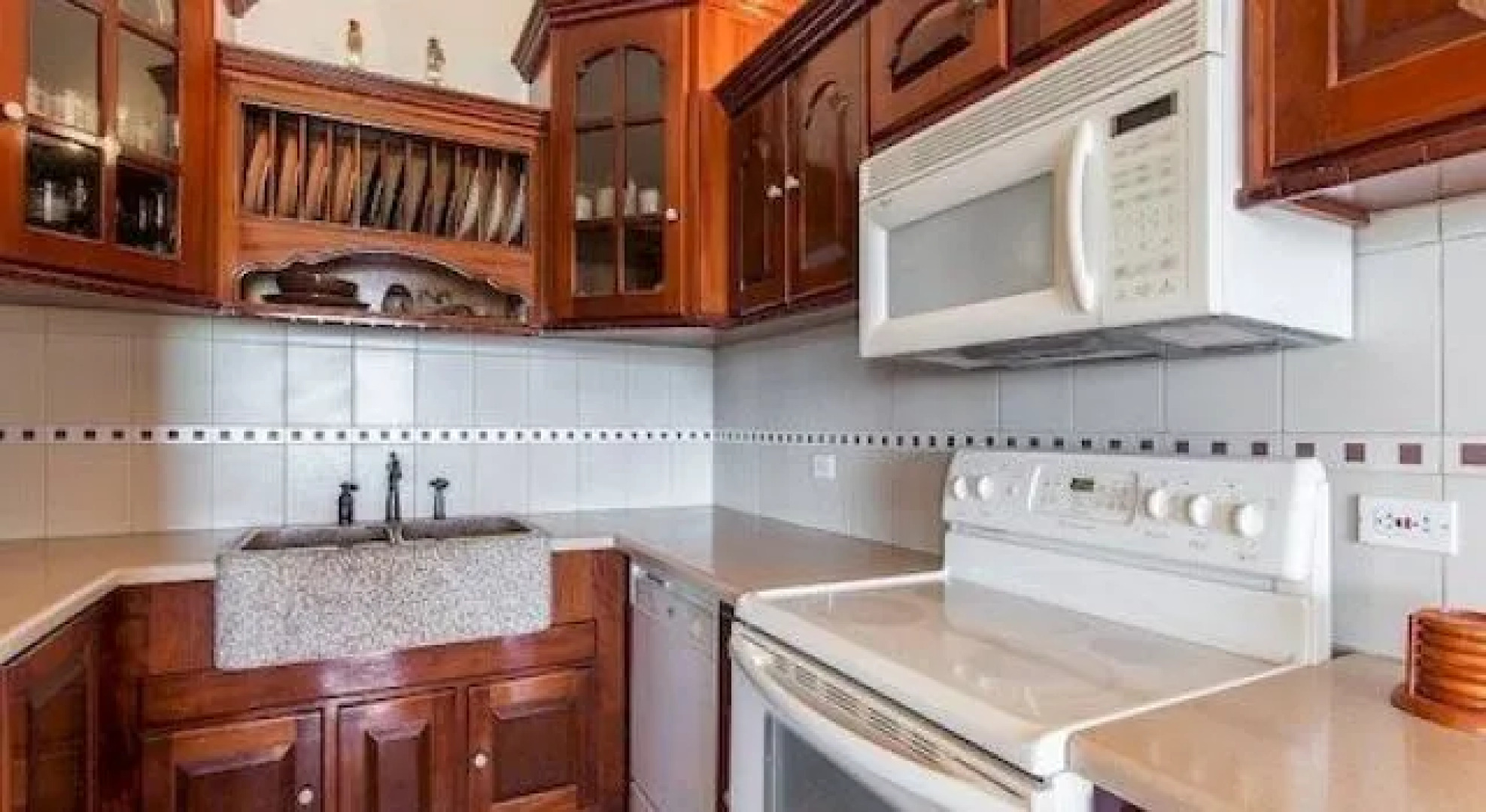 Secret's Oceanfront Vacation Villa