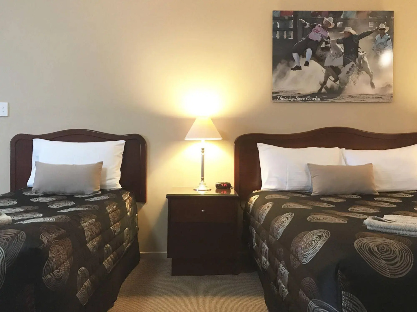 Endeavour Court Motor Inn