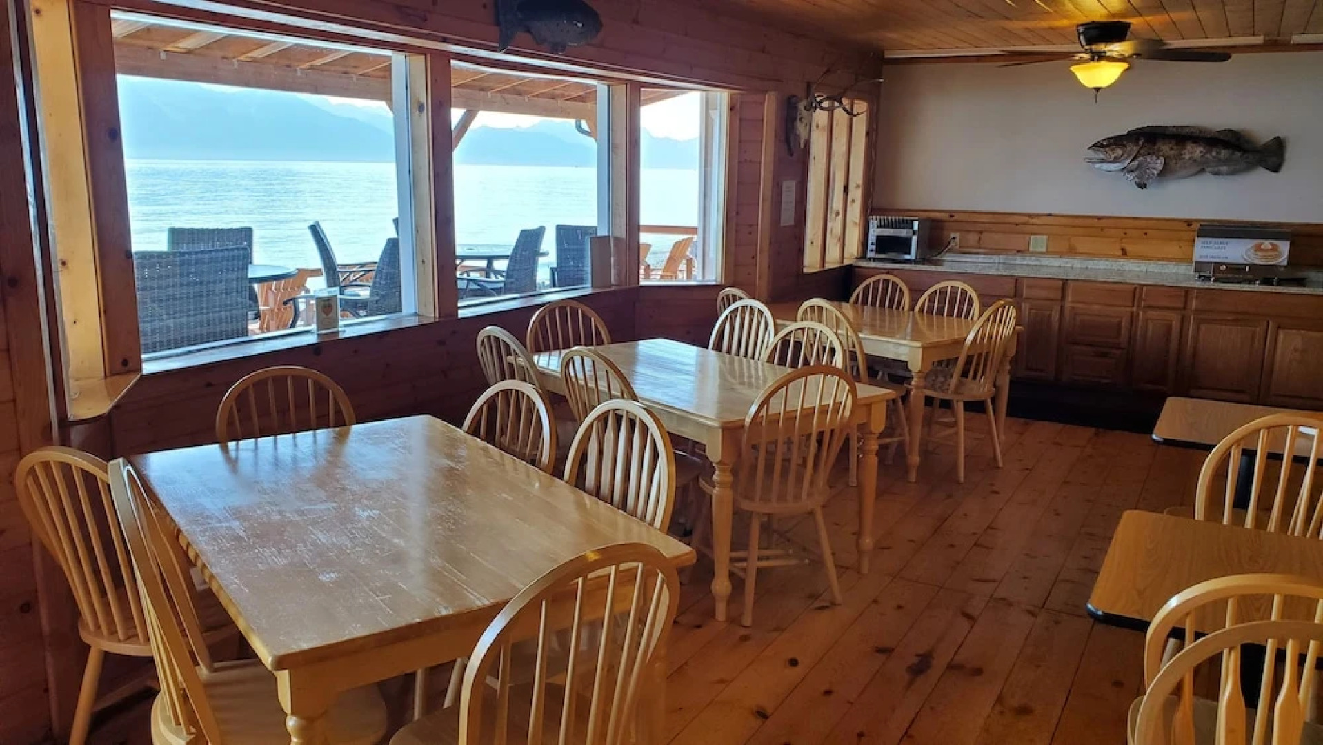 Resurrection Lodge on the Bay