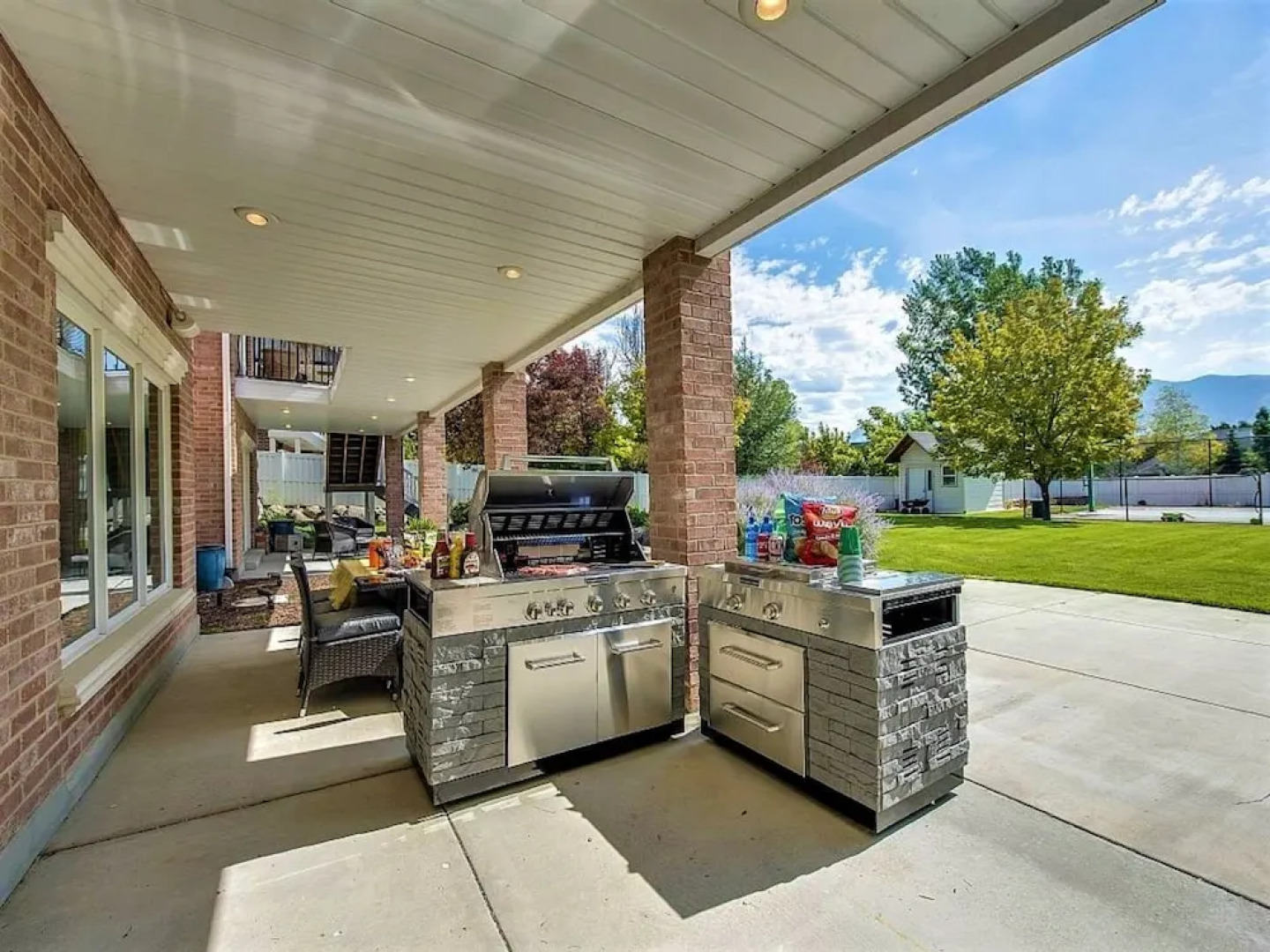 Luxury Estate with Mountain Views