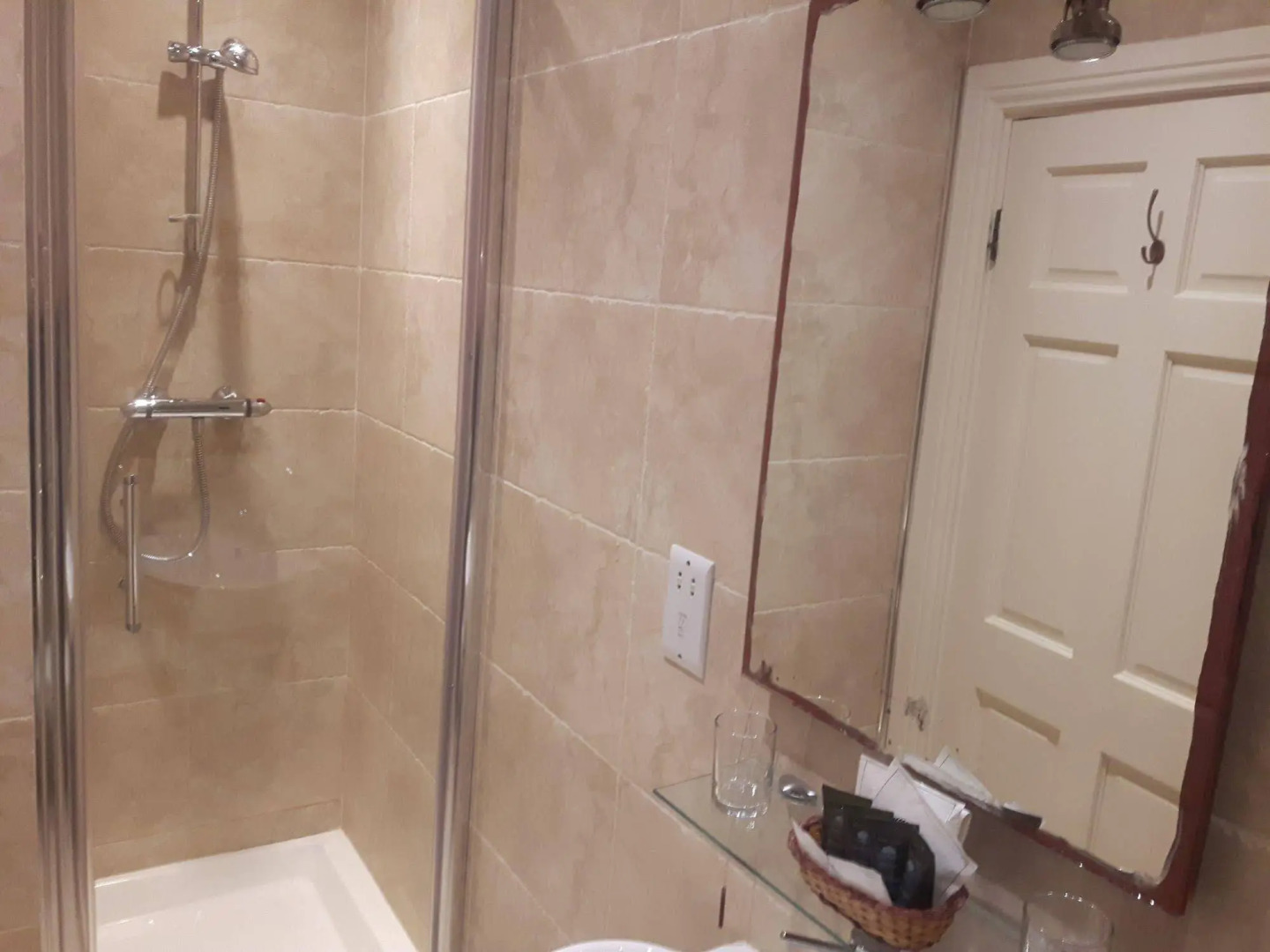 The Wheatsheaf Hotel