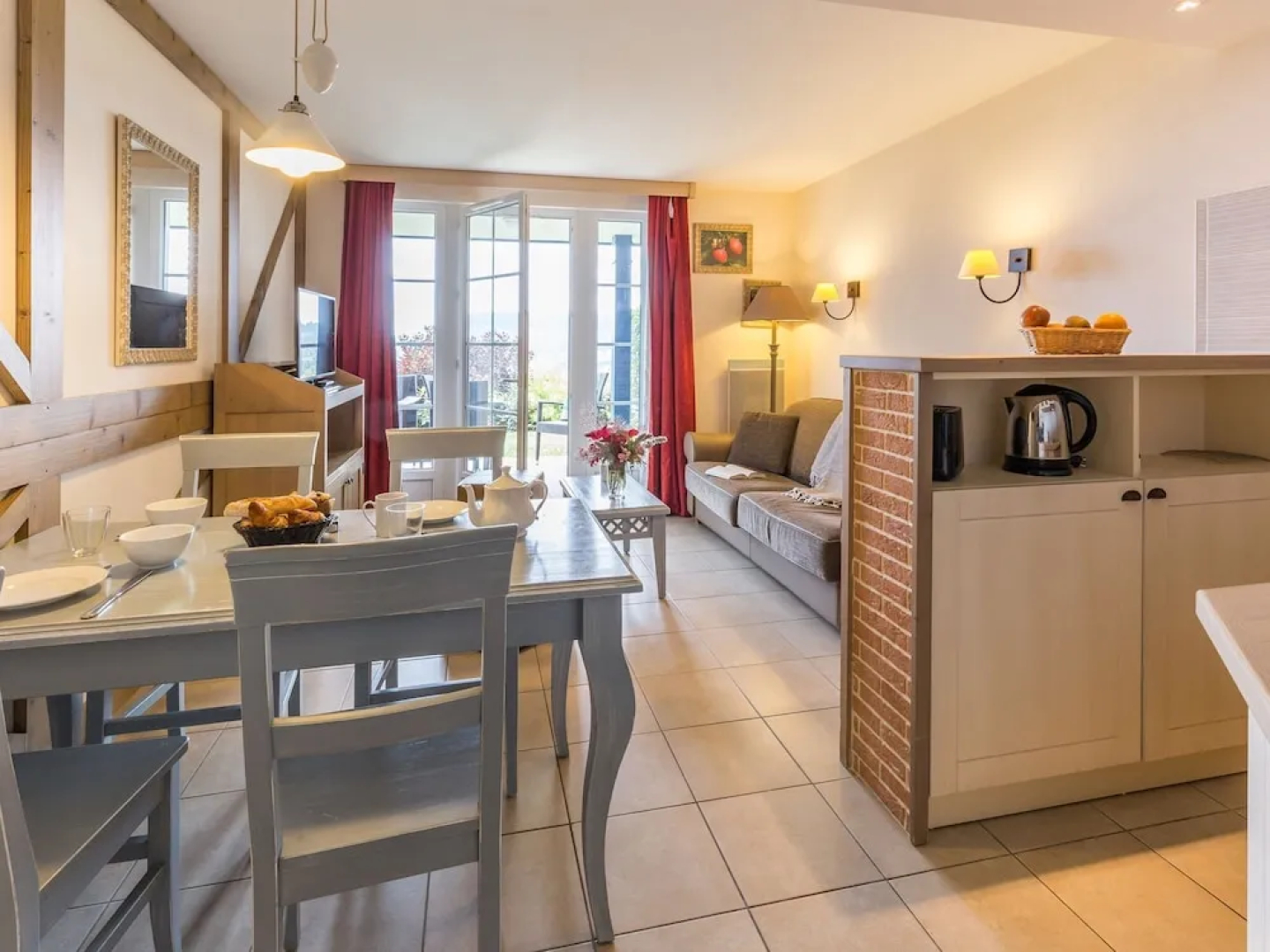 Norman-style Apartment With Beautyful Panoramic Views