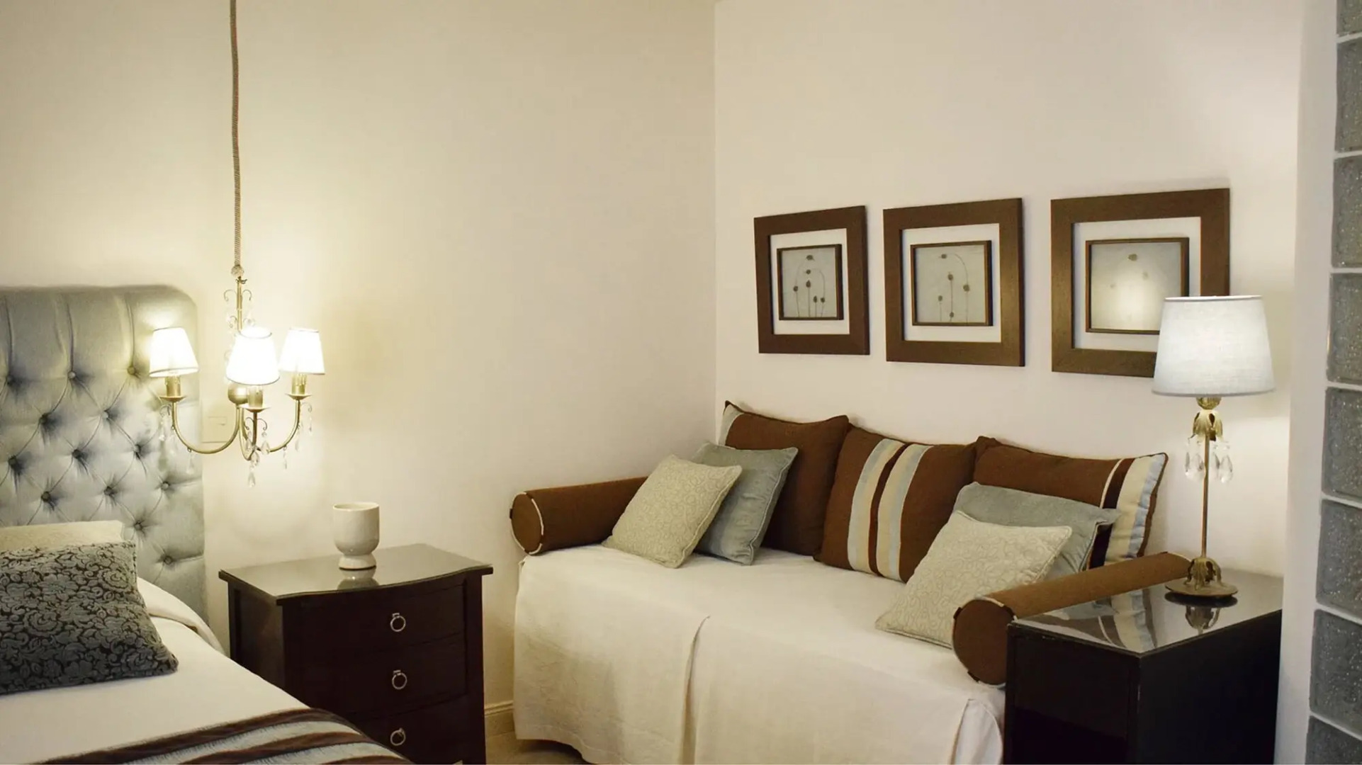 Posada Suiza by Prima Collection