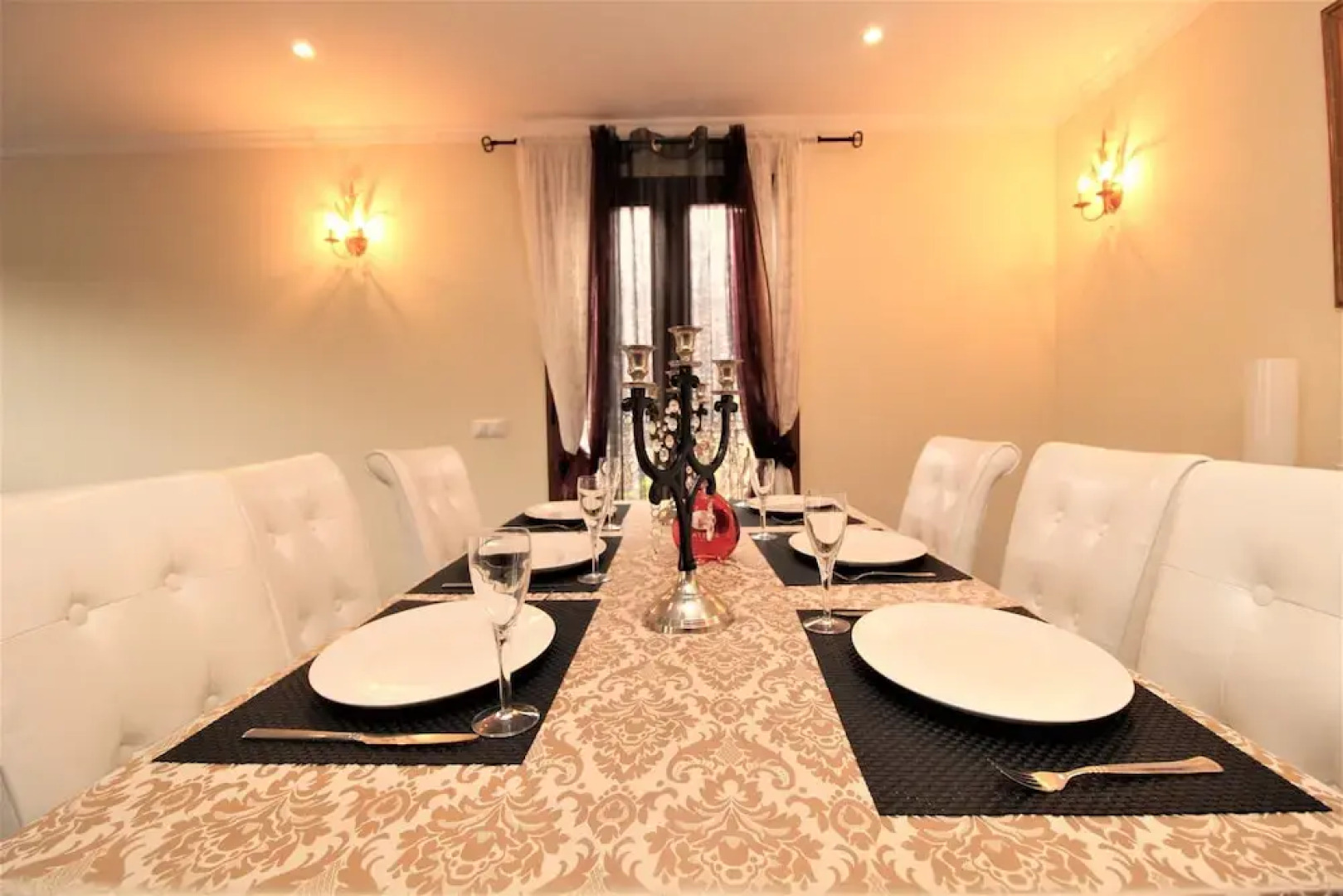 Santana Luxury Villa