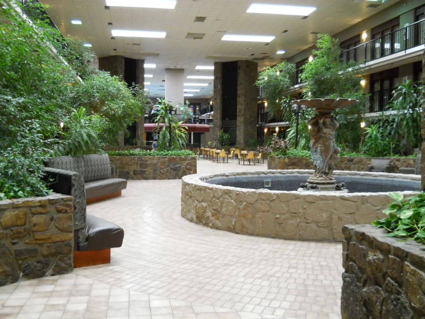 The Cactus Cove Inn and Suites