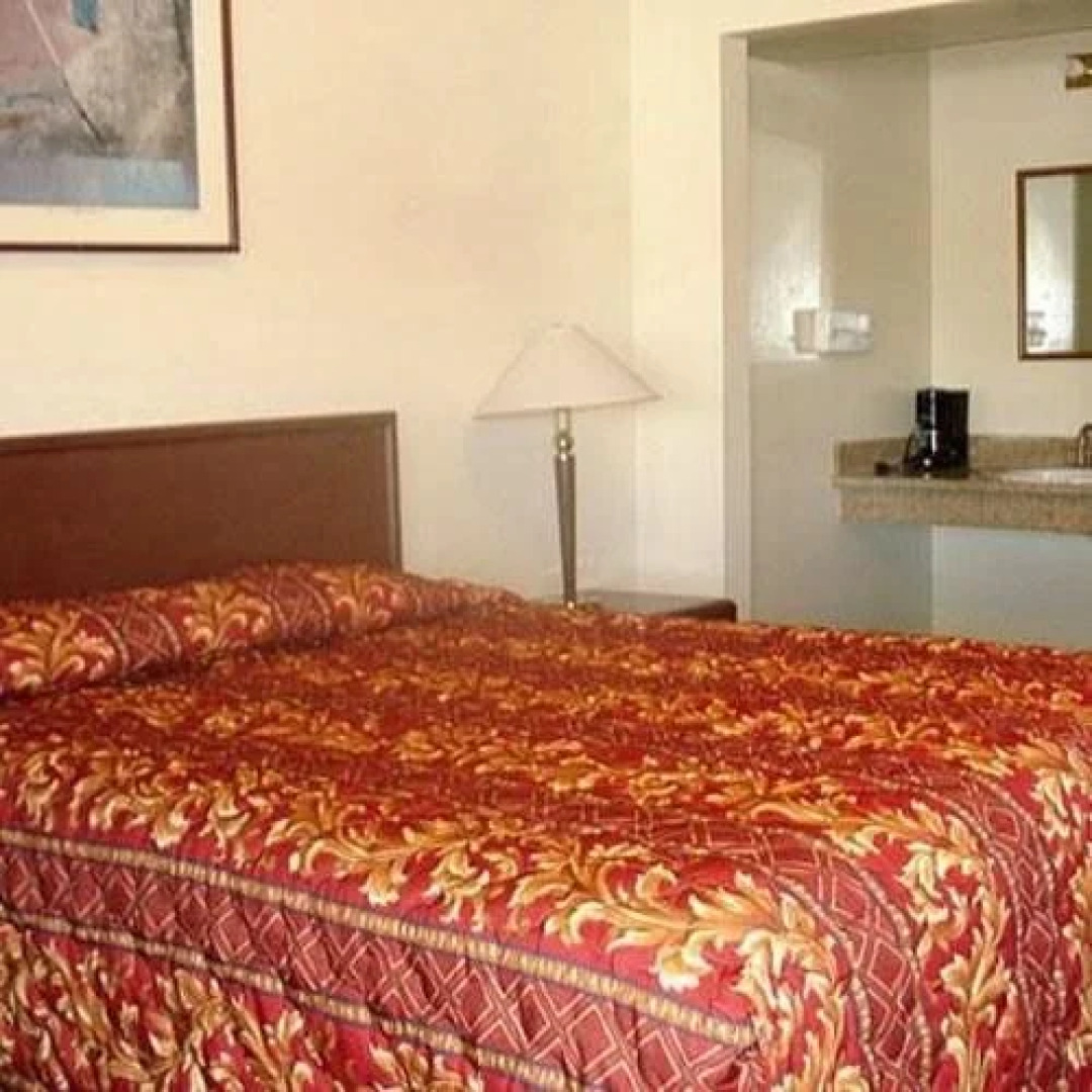 Holiday Motel Waynesburg