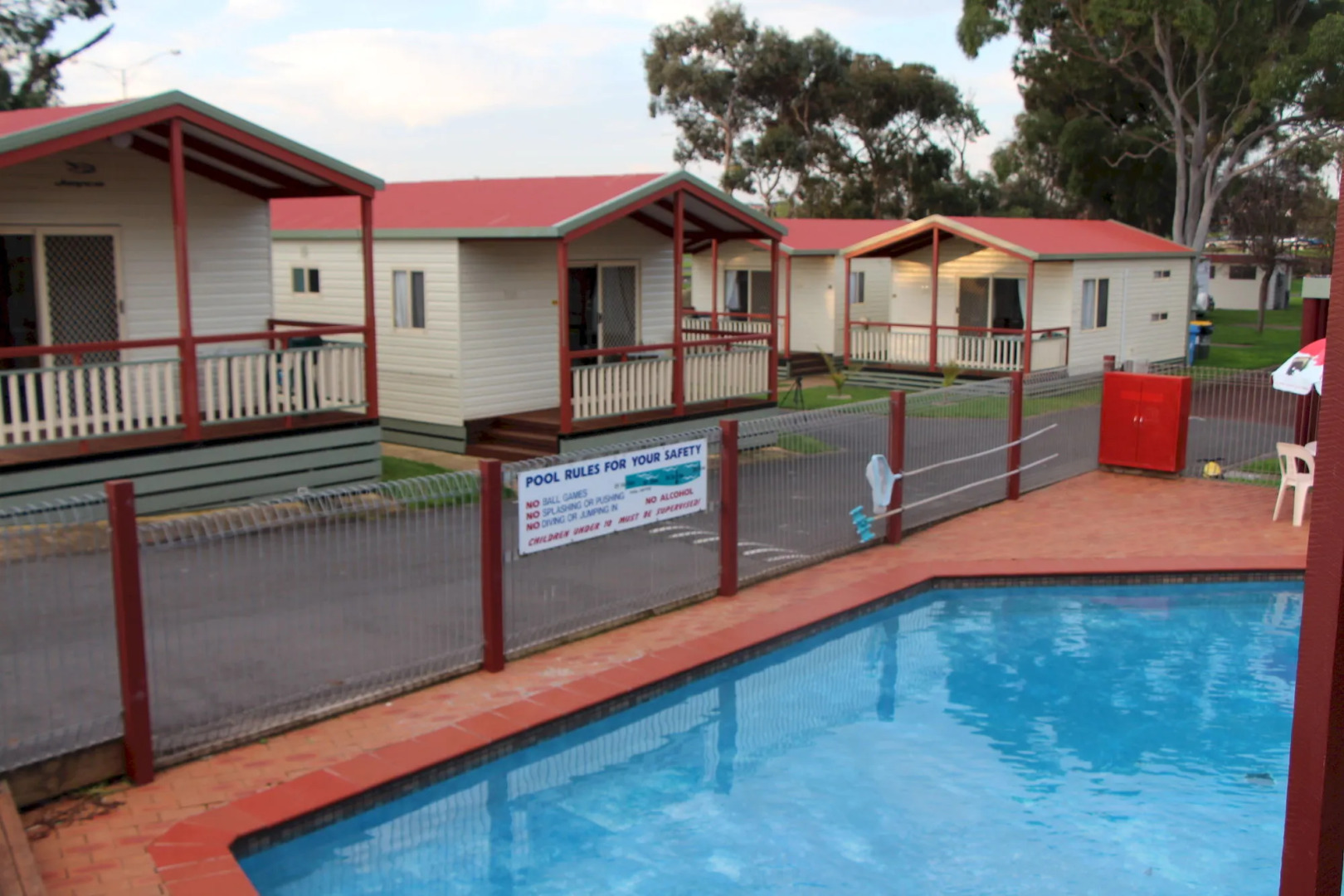 Warrnambool Motel and Holiday Park