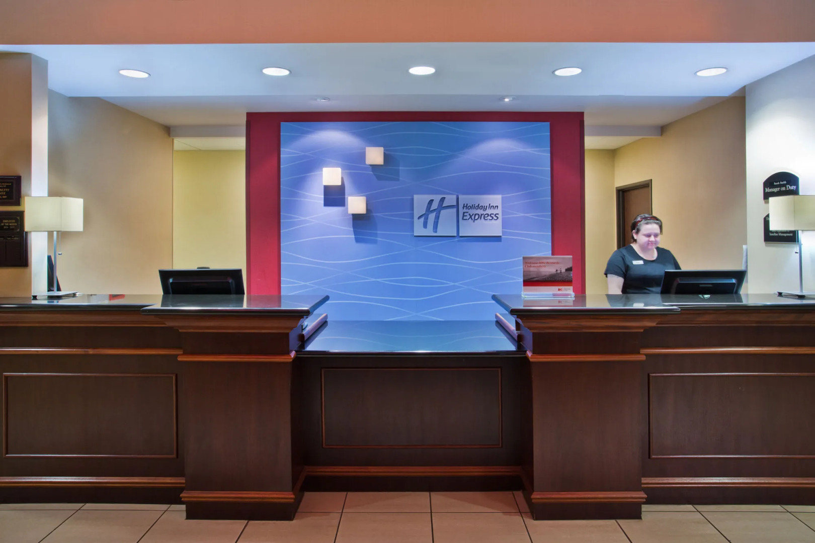 Holiday Inn Express Hotel & Suites Eugene Downtown-University by IHG