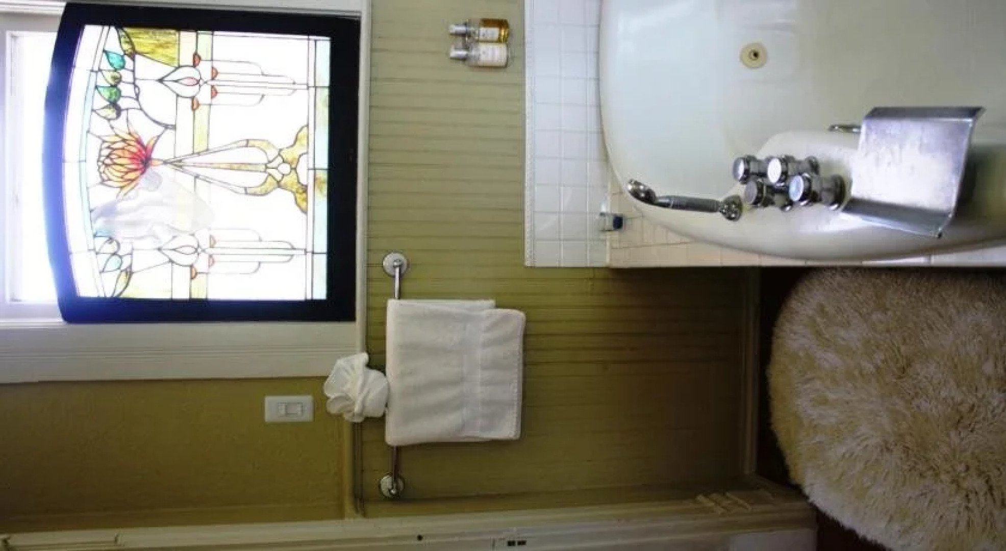 Angels Nest Bed and Breakfast