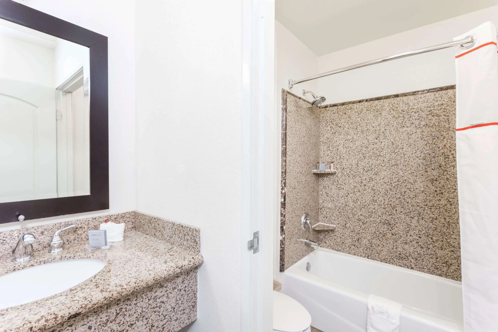 Hawthorn Suites by Wyndham Victorville