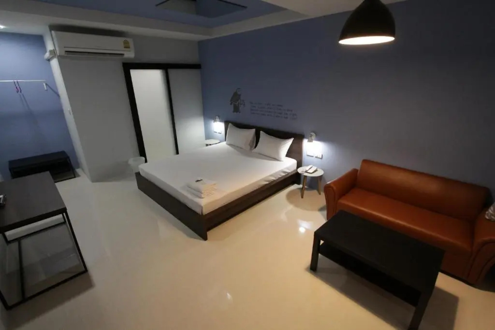 Eazy Motel Bangna