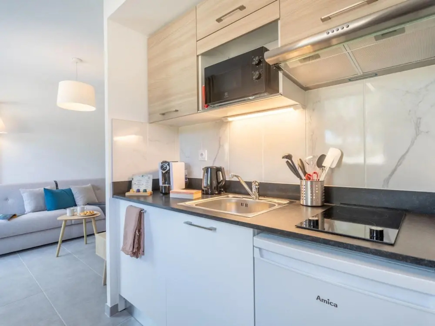 Nice Apartment With Shared Pool