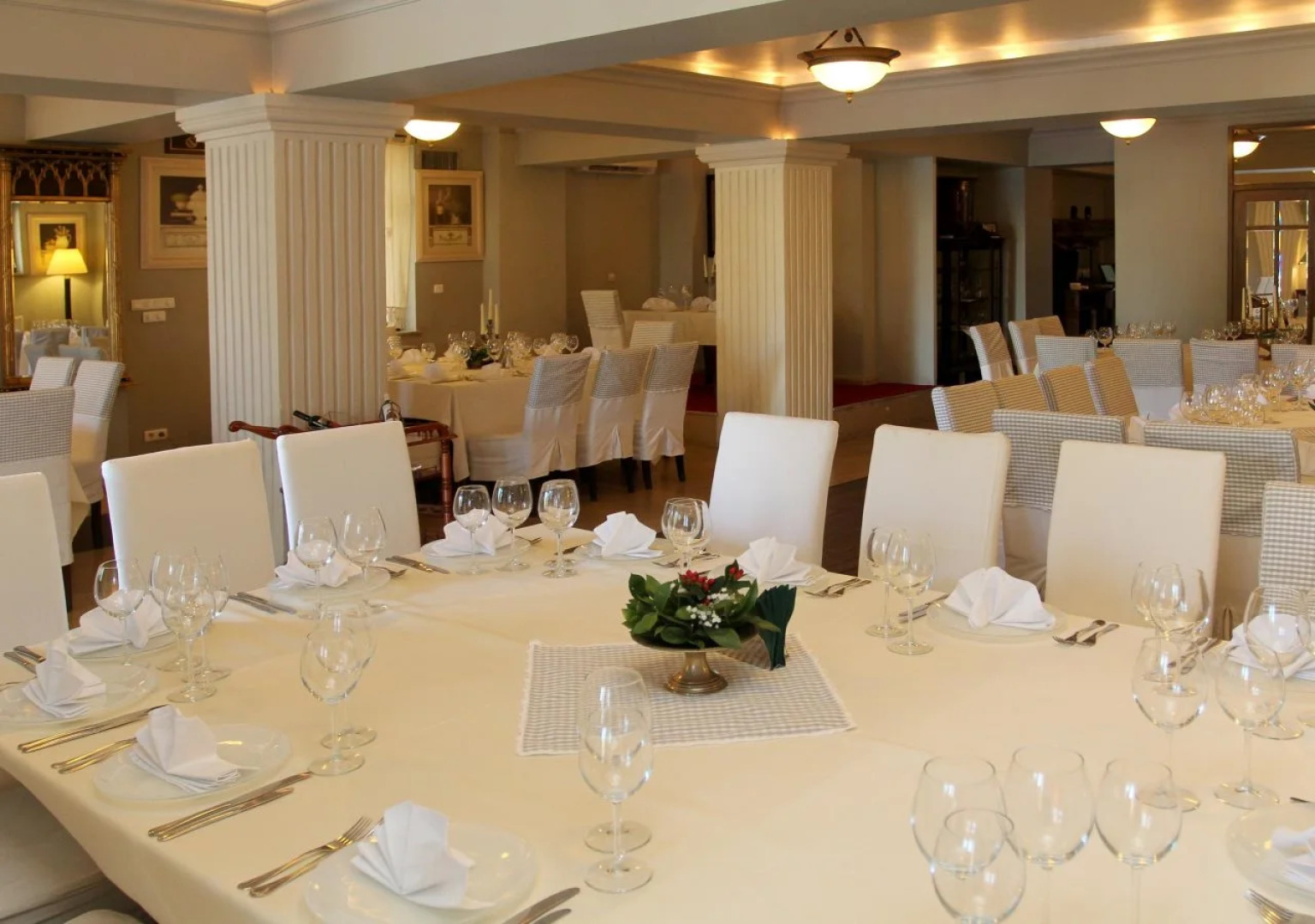 Arc de Triomphe by CityBookings