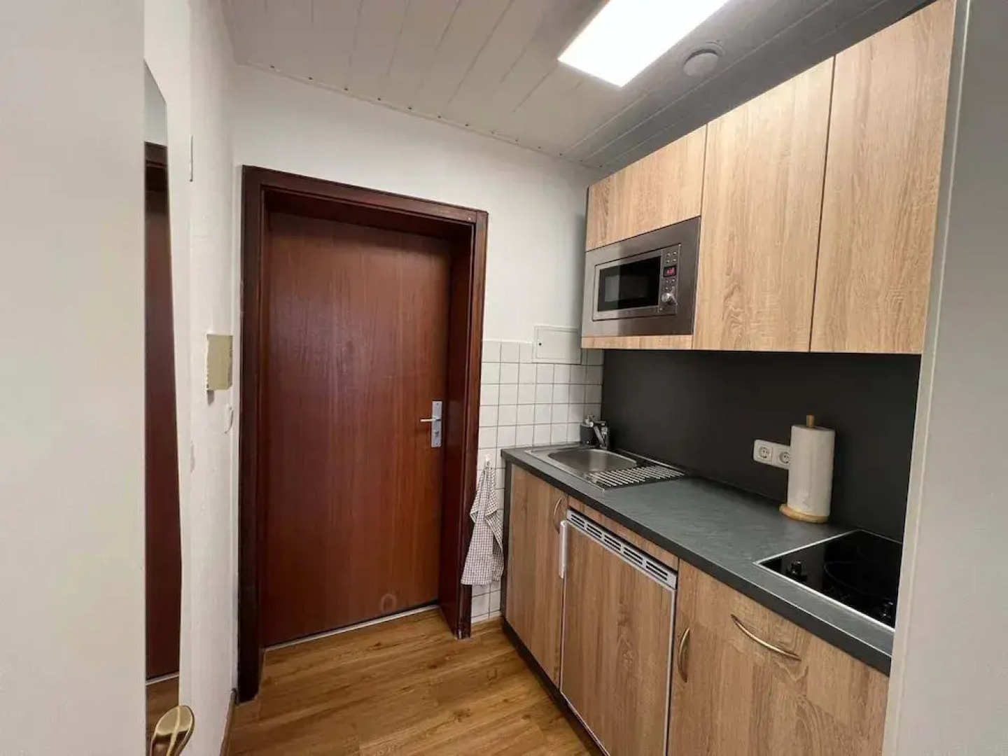 Riverside Retreat in Koblenz