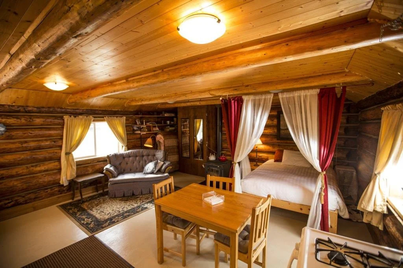 Solitude B&B on Aveley Ranch