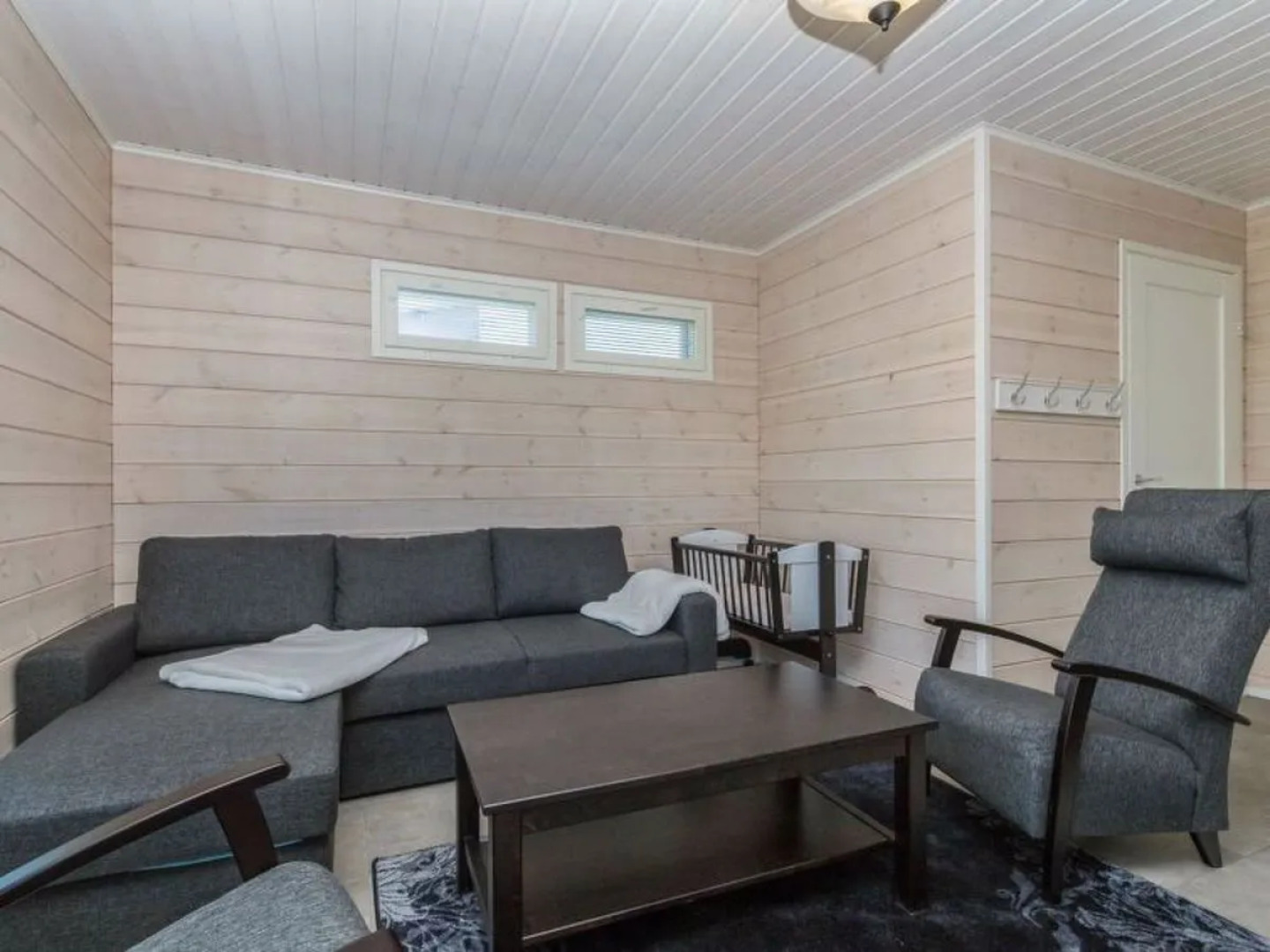 House Paula Pertunmaa