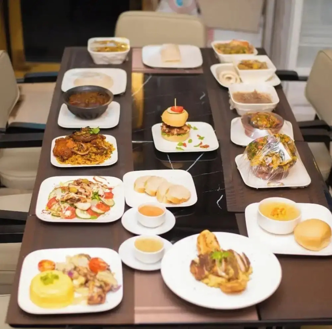 Fullbliss Hotel and suites