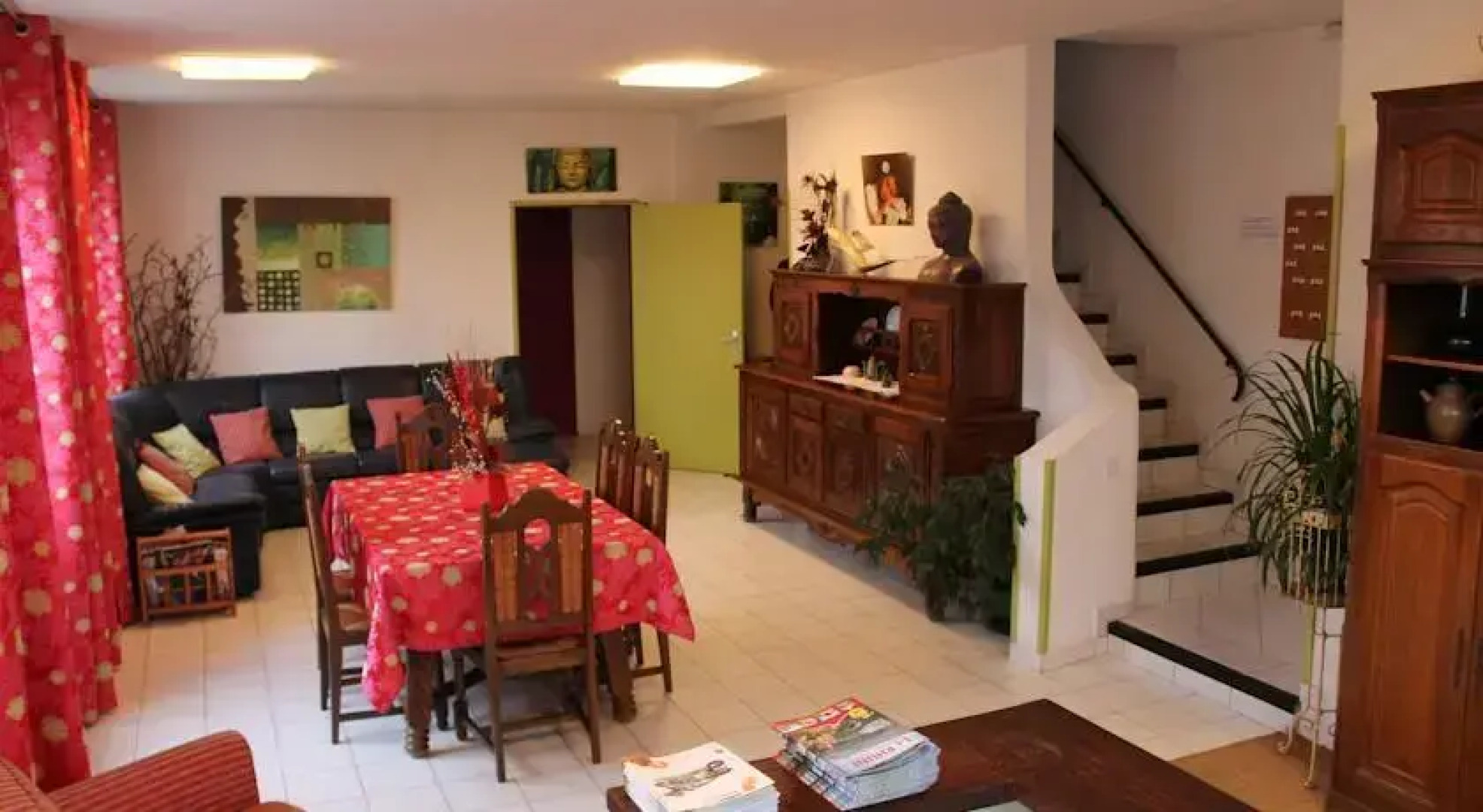 Hotel Bar Restaurant La Pomme de Pin