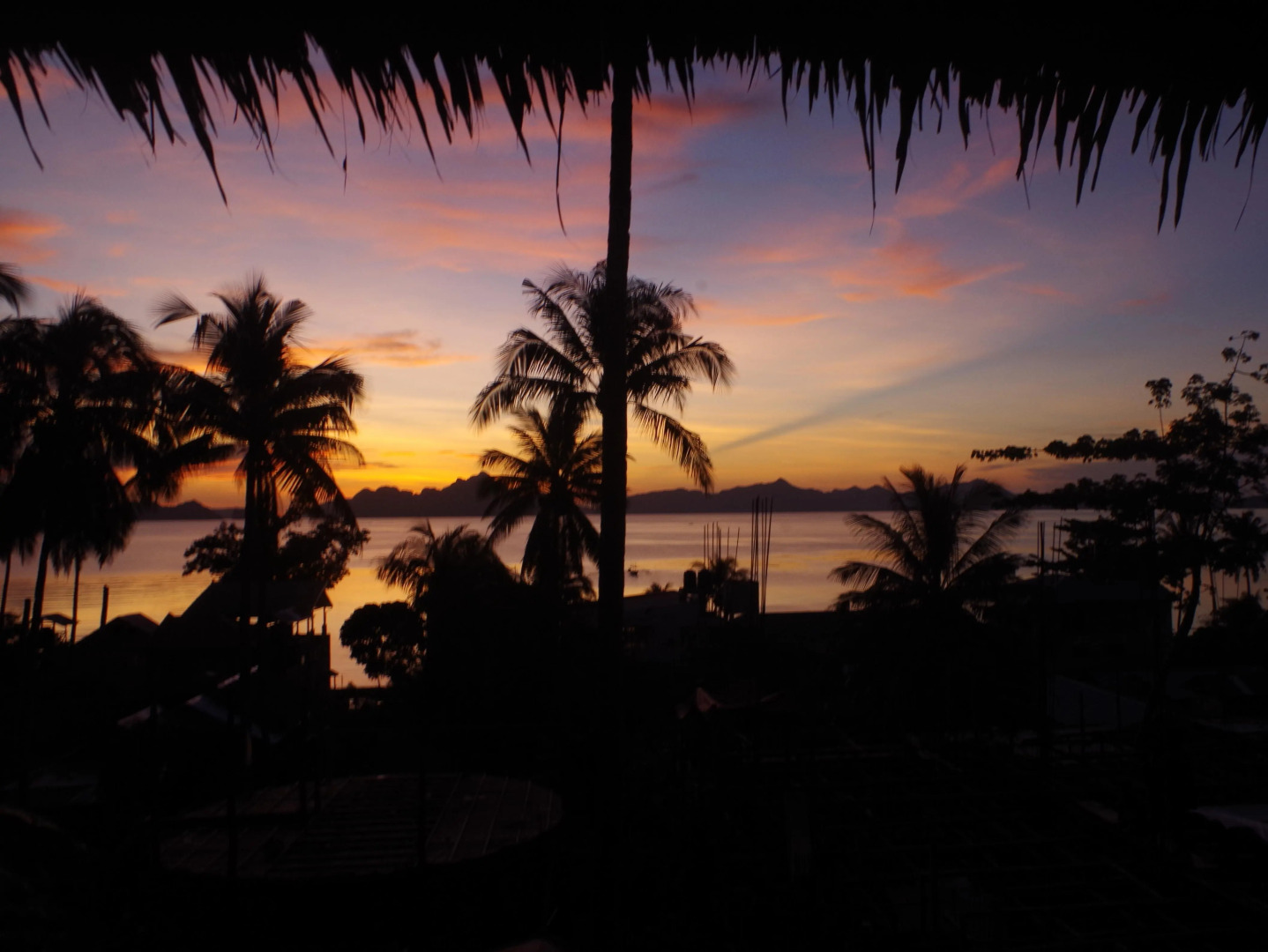 Blue Mango Rooms & Villas