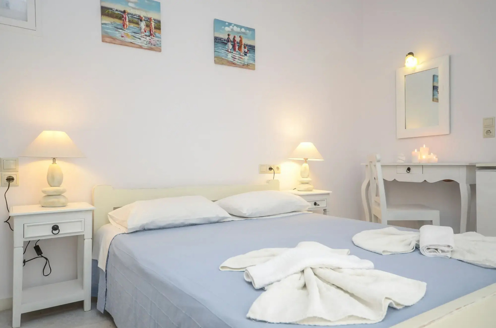 Agia Anna Studios & Apartments
