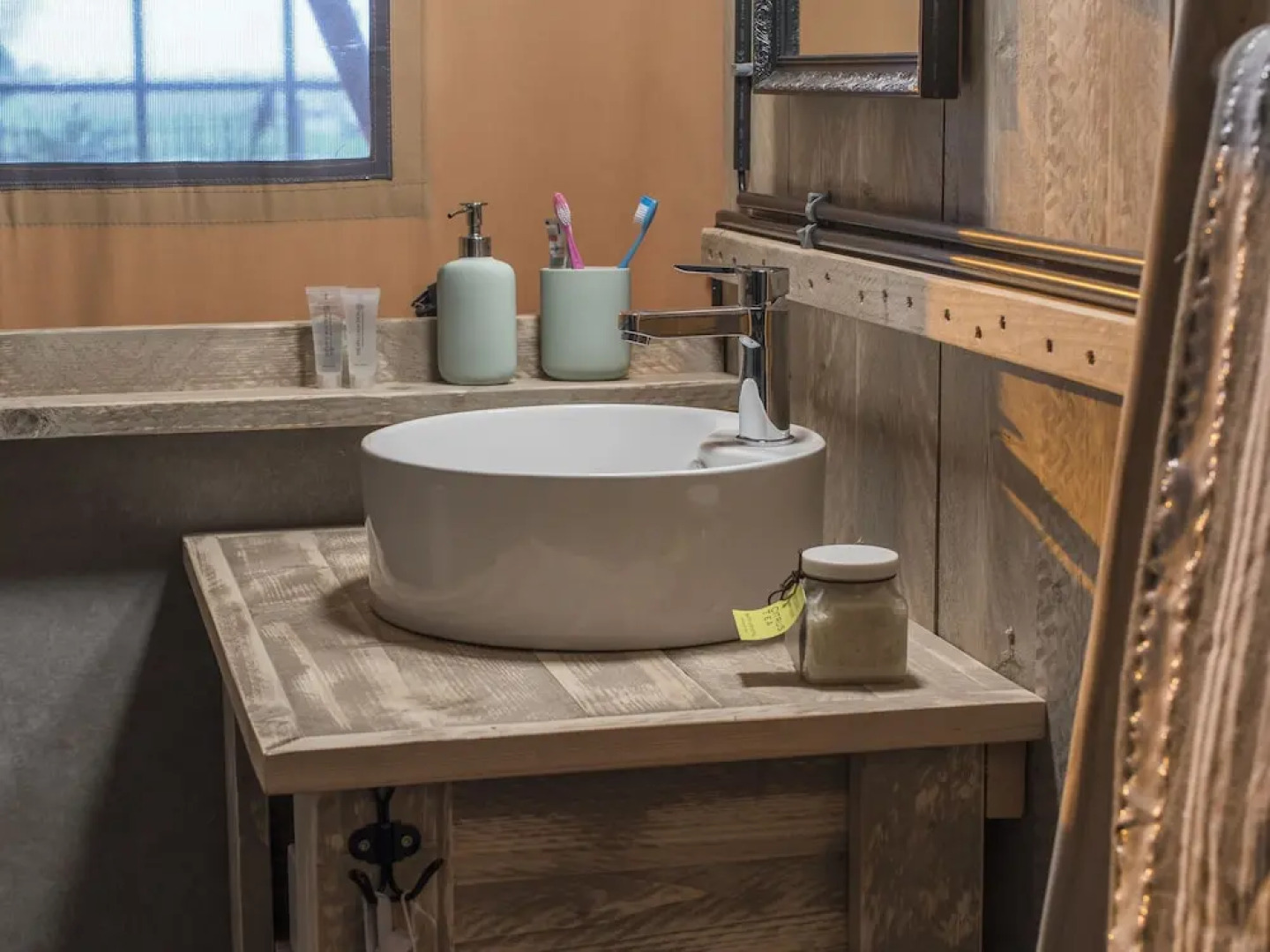 Tent Lodge With Sanitary Facilities at the Bedafse Bergen - Campsite