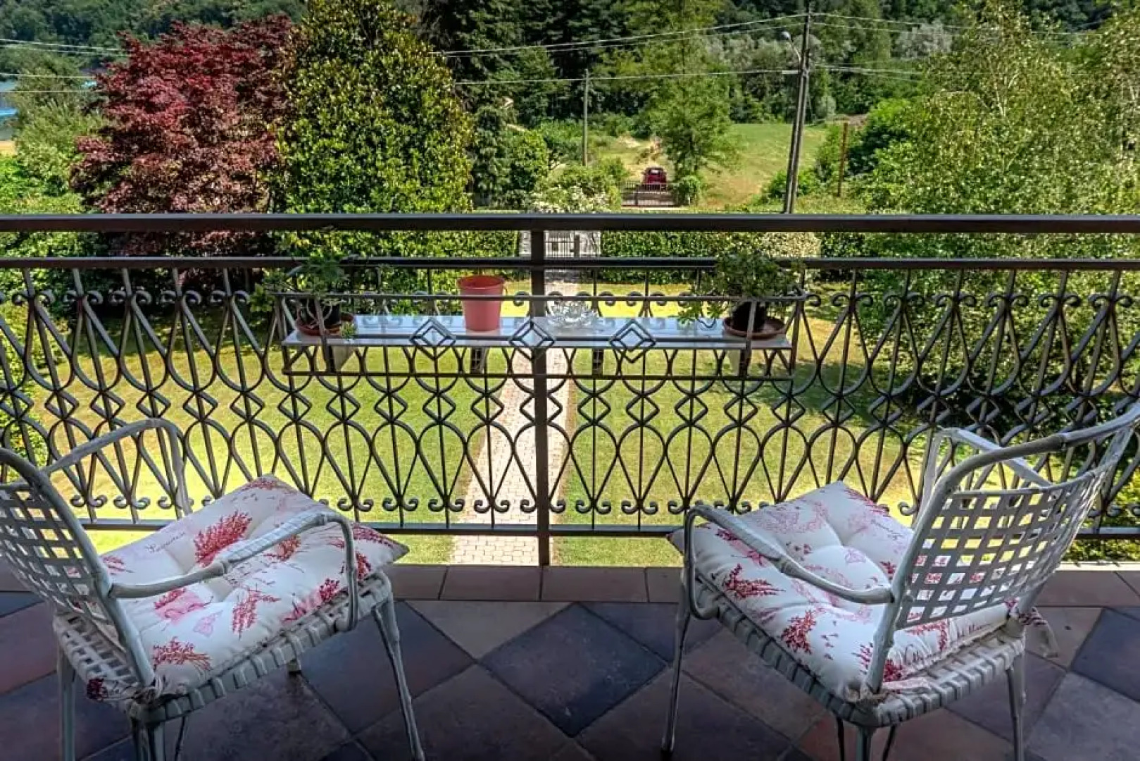 La Rosa Tra i Laghi B&B