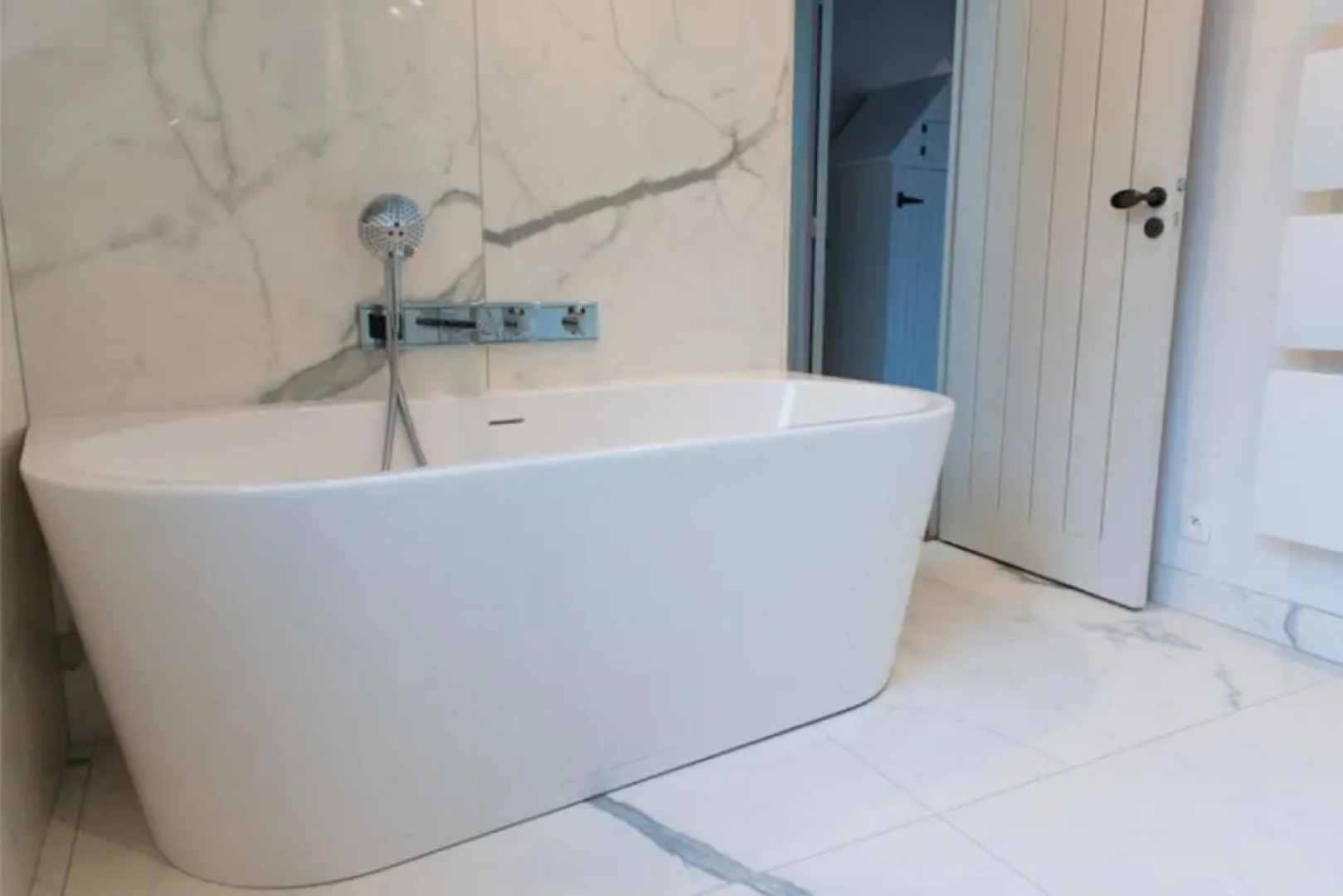 Sumptuous House With Wi Fi Near The Sea