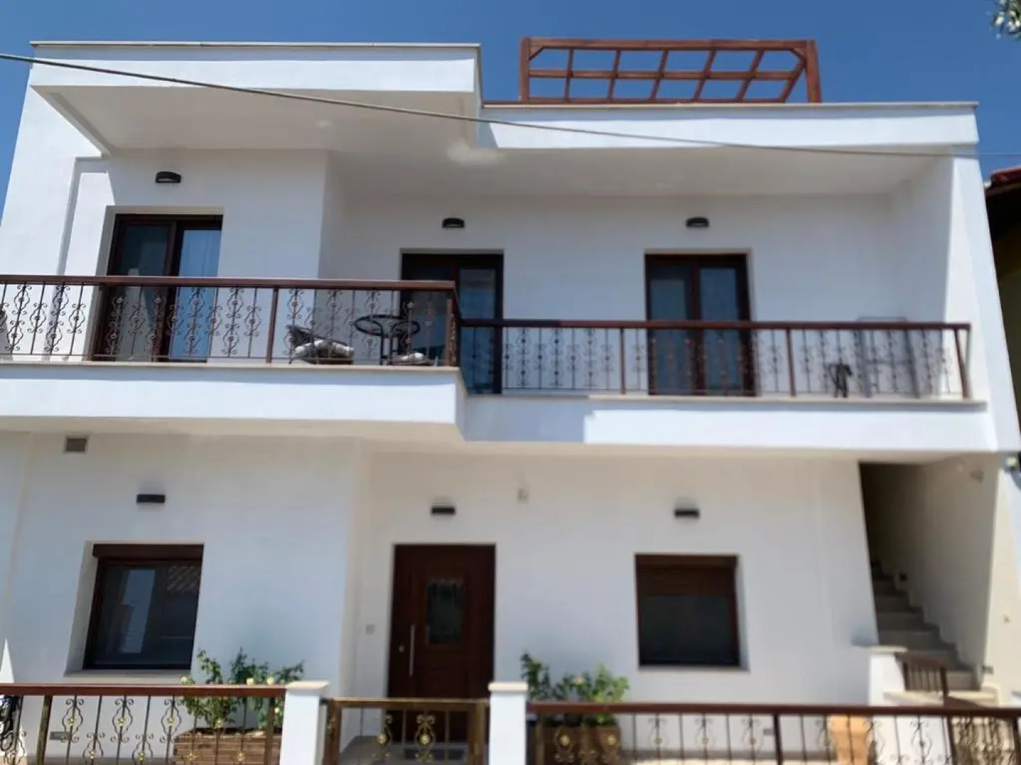 Yulia Luxury Apartment