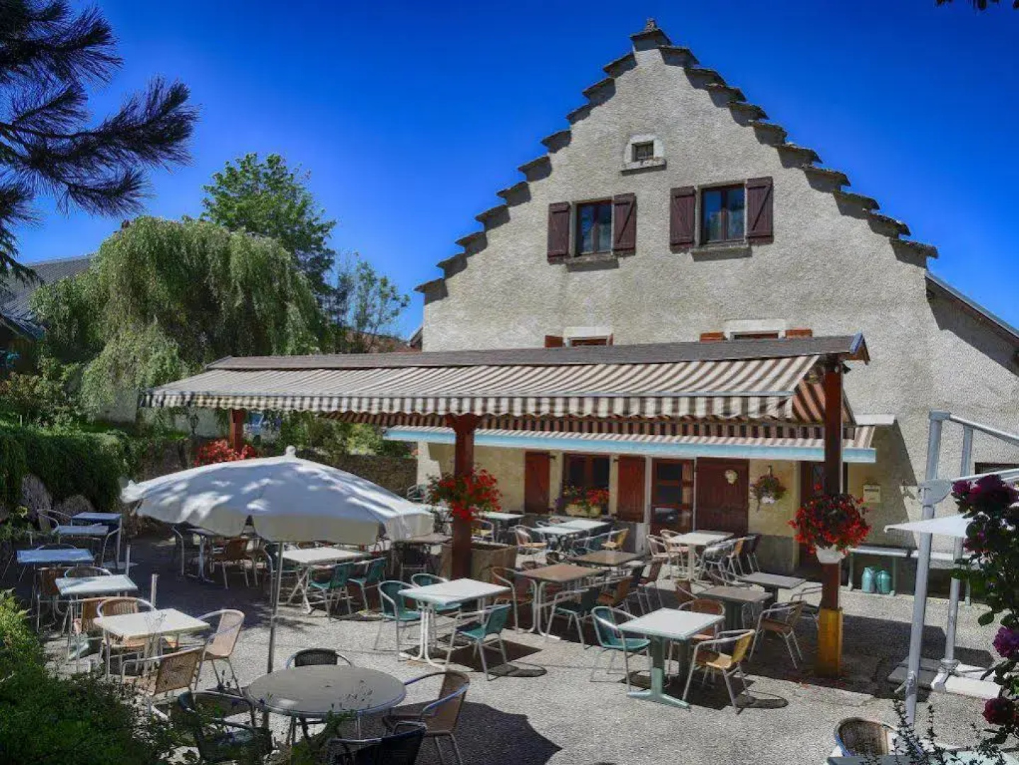 Auberge des Montauds - Hôtel & Restaurant