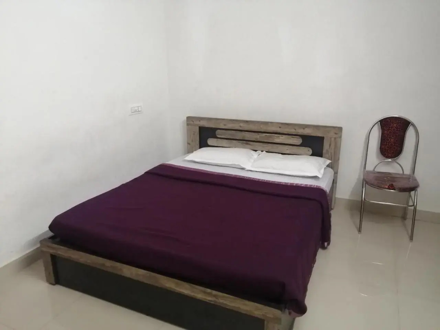 B&B Apartments by OYO Rooms