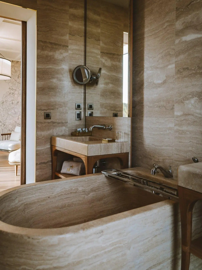 Royal Champagne Hotel & Spa