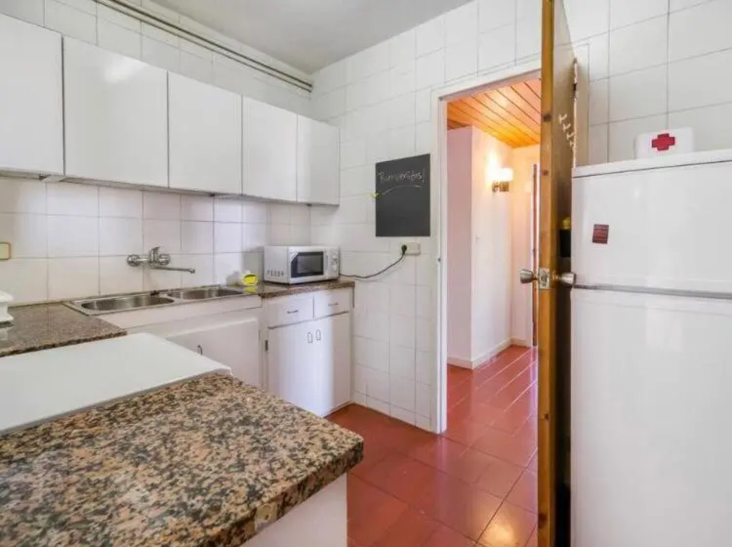 Can Mabi, 30' Bcn next beach