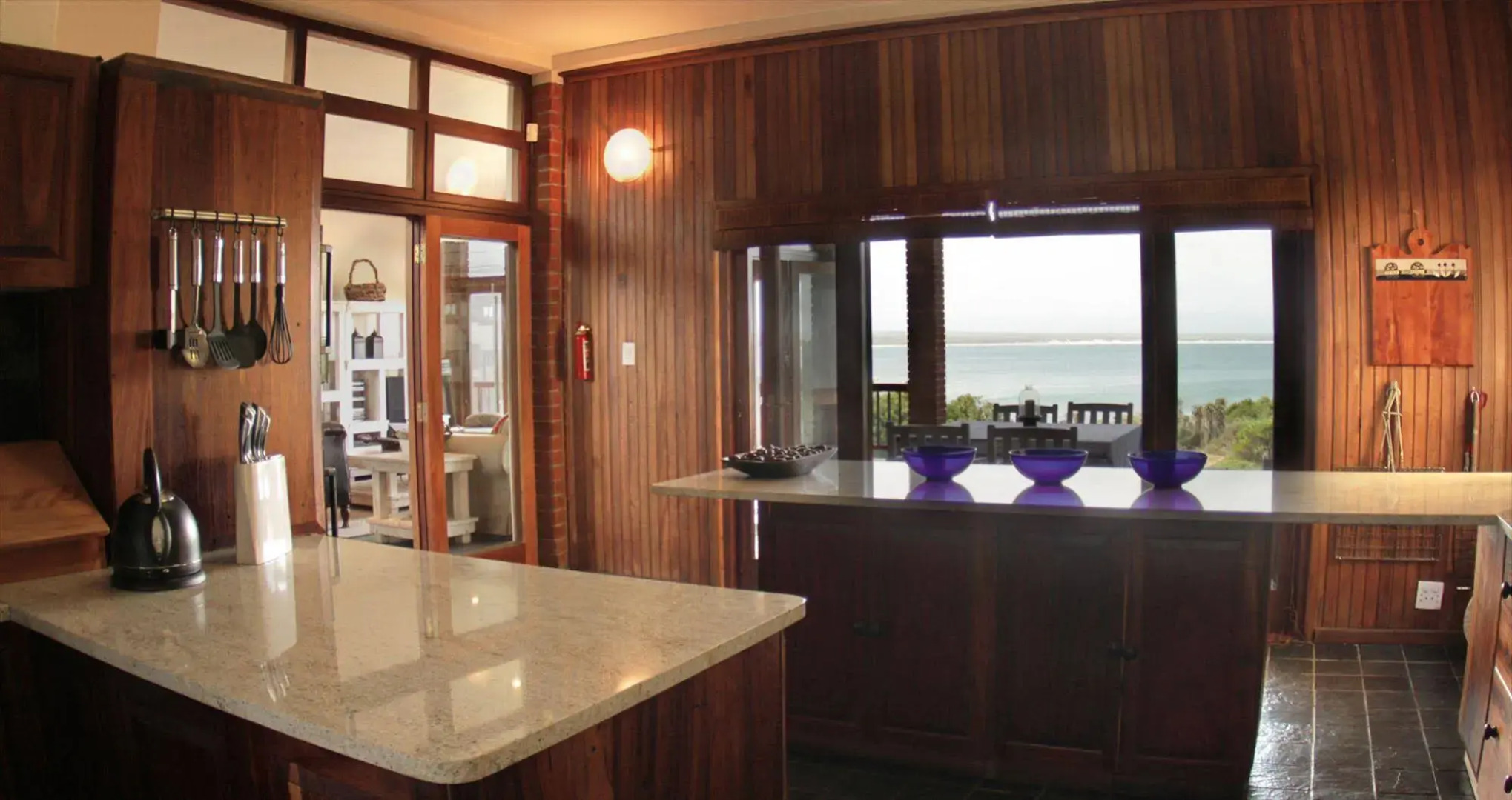 Shaloha Guesthouse on Supertubes