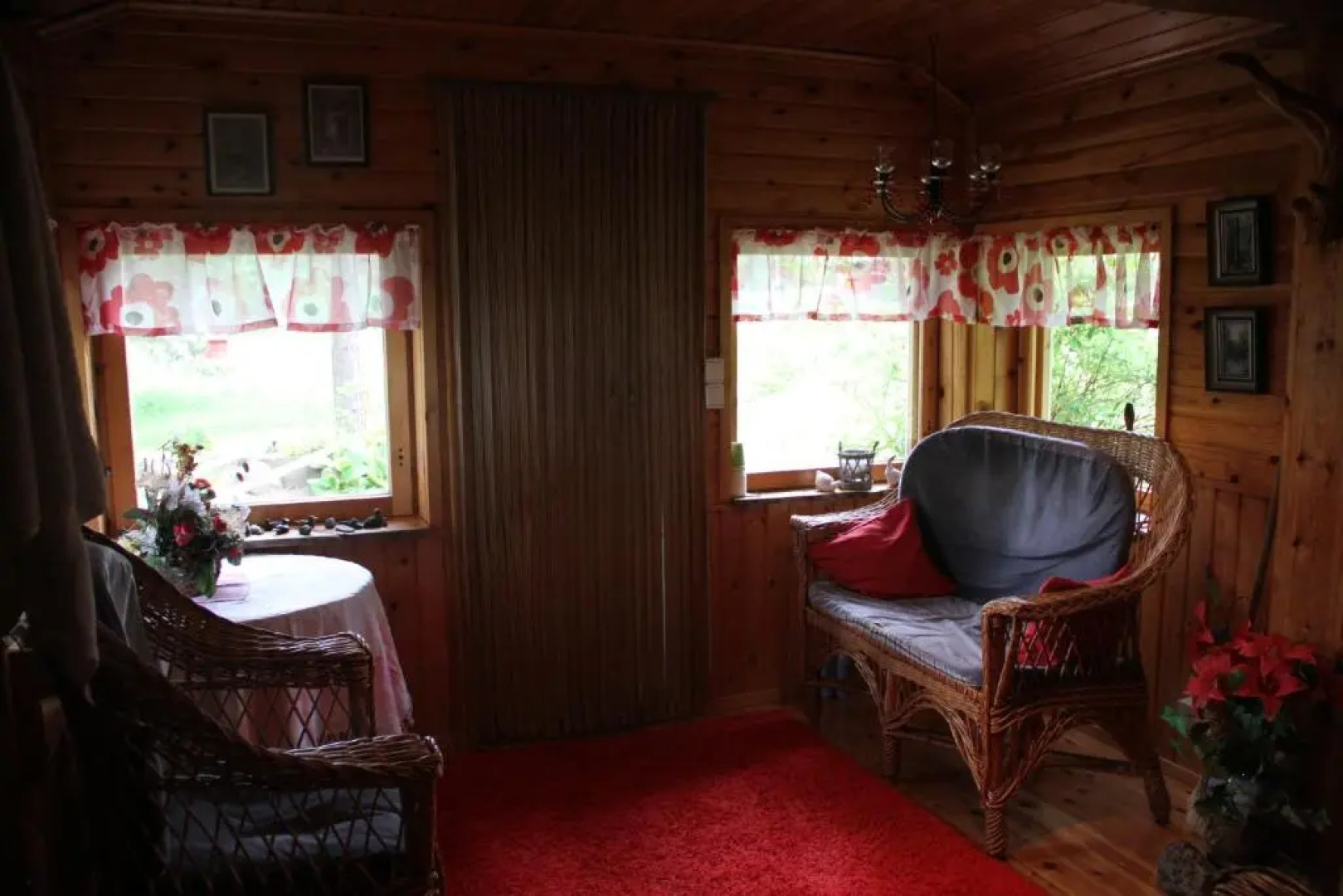 Puolukkamaan Pirtit Cottages