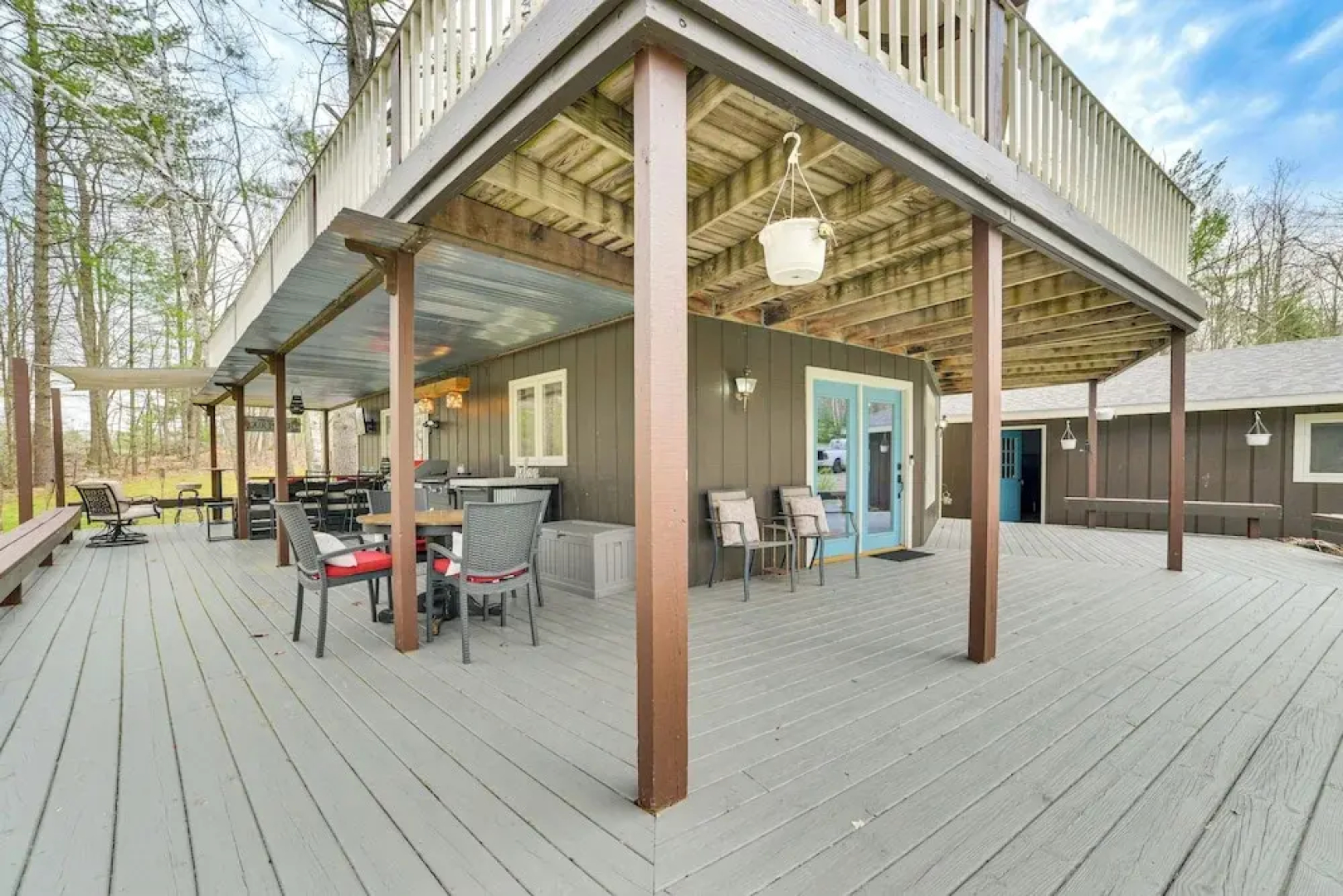 Private Hot Tub & Deck: Gaylord Family Home!