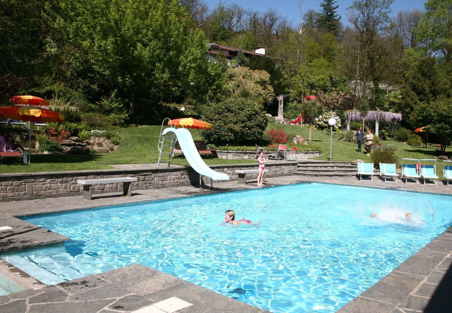 Youth Hostel Lugano Savosa