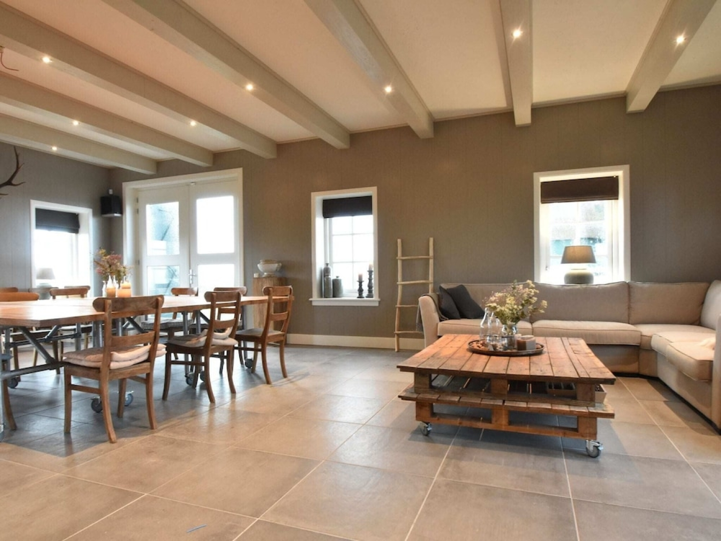 Spacious Holiday Home in Beemster near Windmill